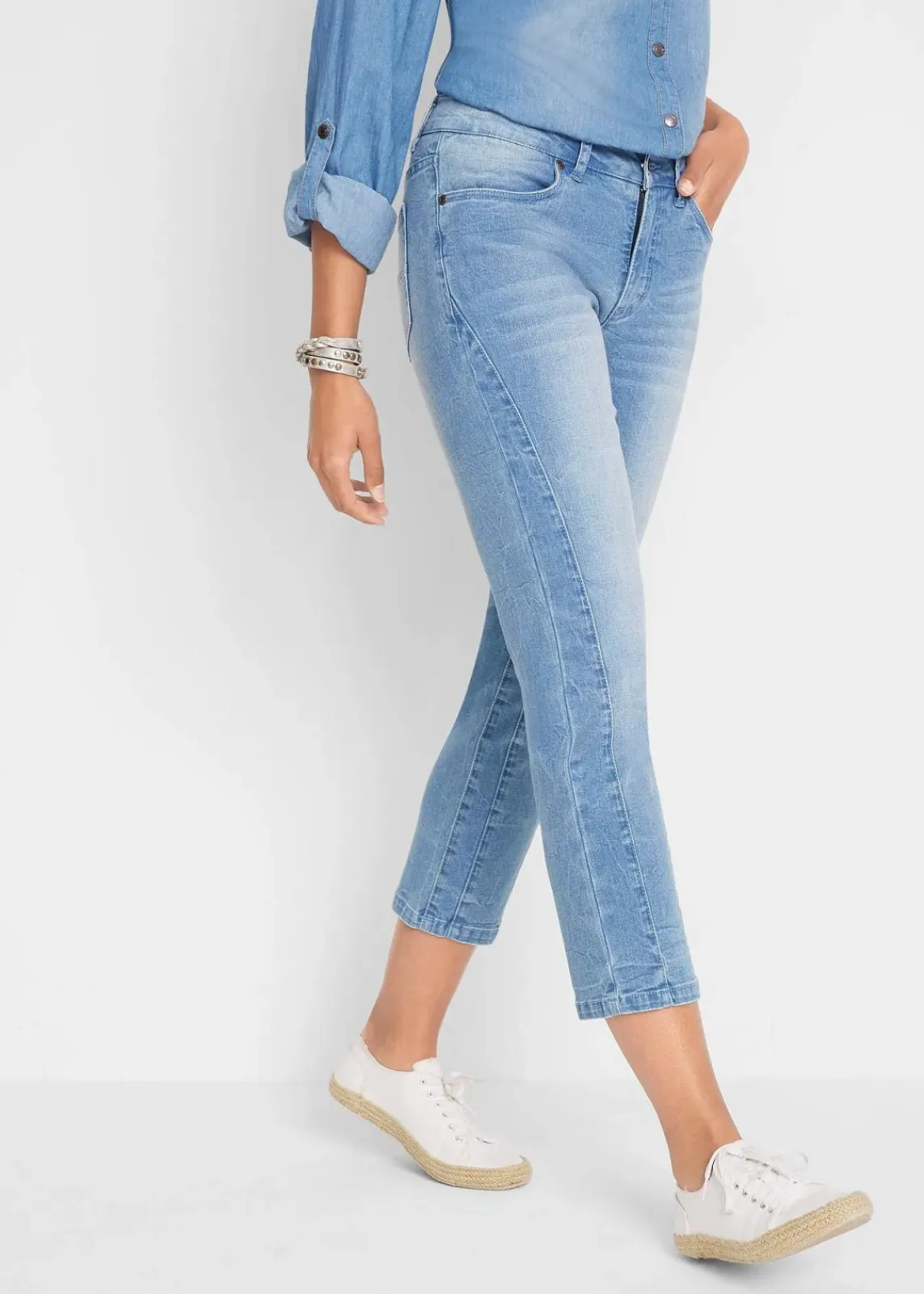 bonprix Bekleidung·Shirts & Tops|Jeans^Slim-Fit-Jeans Mid Waist, cropped hellblau used