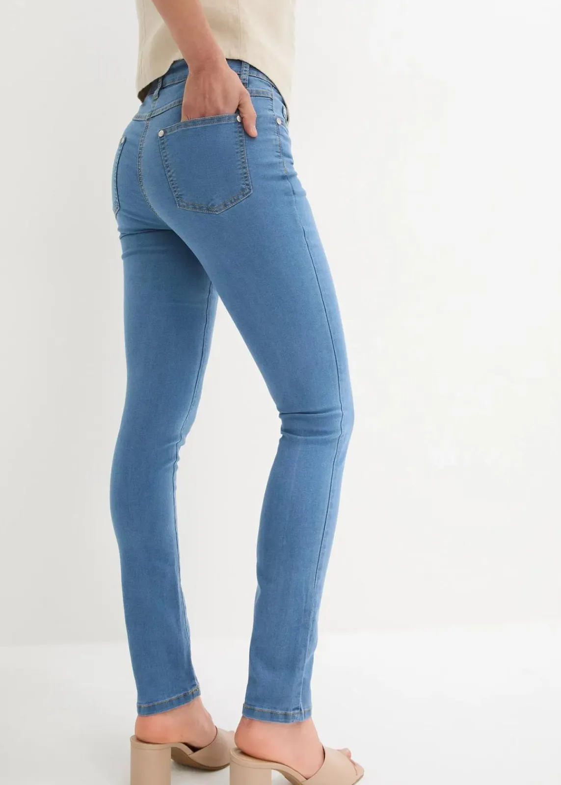 bonprix Jeans|Kurzgrößen^Slim-Fit-Jeans Mid Waist, Super Stretch blue stone