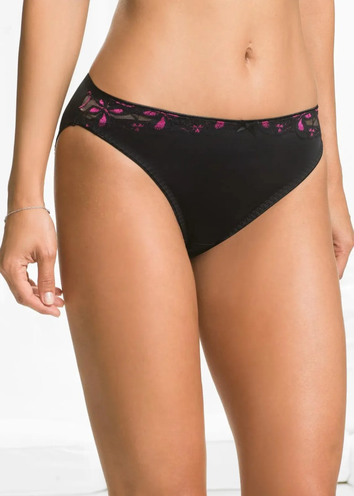 bonprix Wäsche·Dessous|Wäsche·Höschen^Slip mit Spitze (3er Pack) schwarz/pink + schwarz/grau + schwarz/türkis