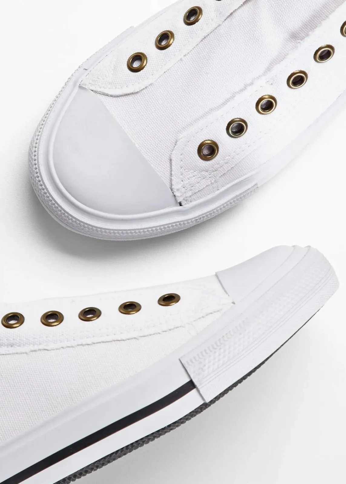 bonprix Sneaker|Sneaker^Slip-In-Sneaker aus Baumwoll-Canvas weiß