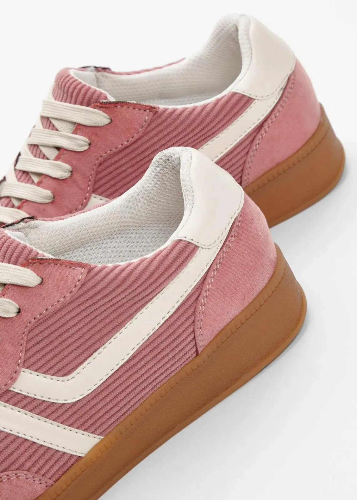 bonprix Sneaker^Sneaker softbeere