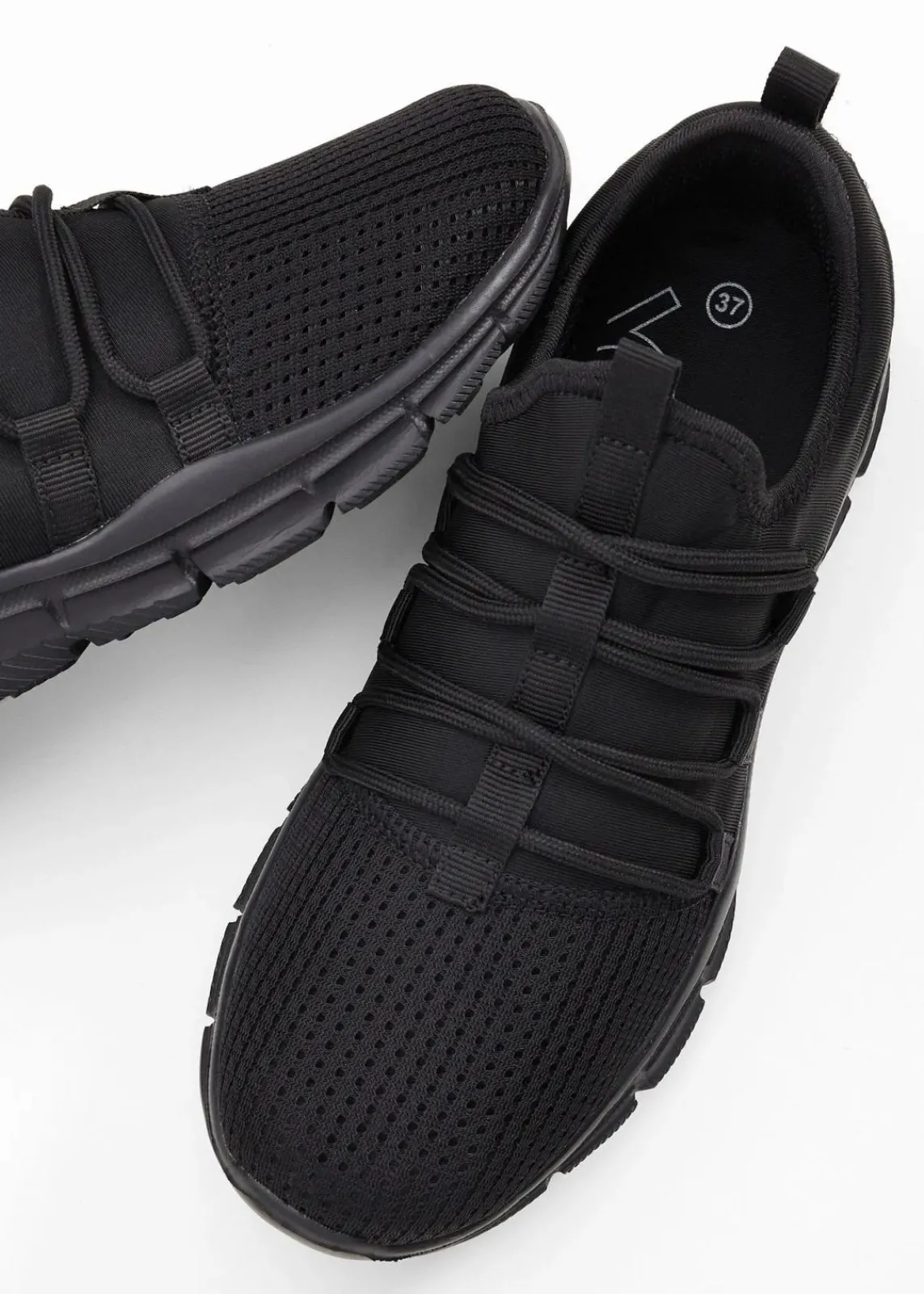 bonprix Sport- & Trekkingschuhe|Sneaker^Sneaker aus Soft-Material schwarz