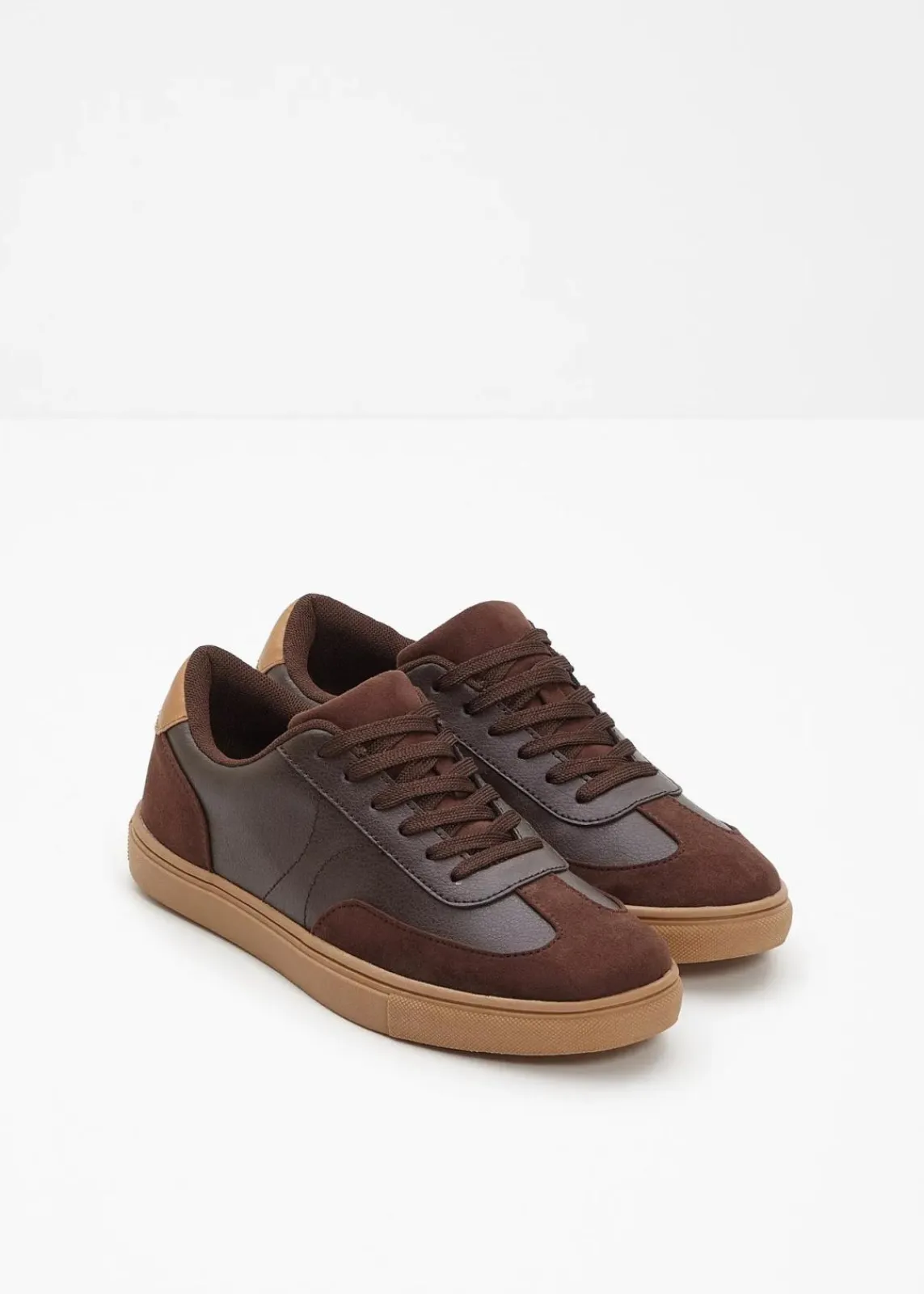 bonprix Sneaker|Sport- & Trekkingschuhe^Sneaker im Retrolook dunkelbraun