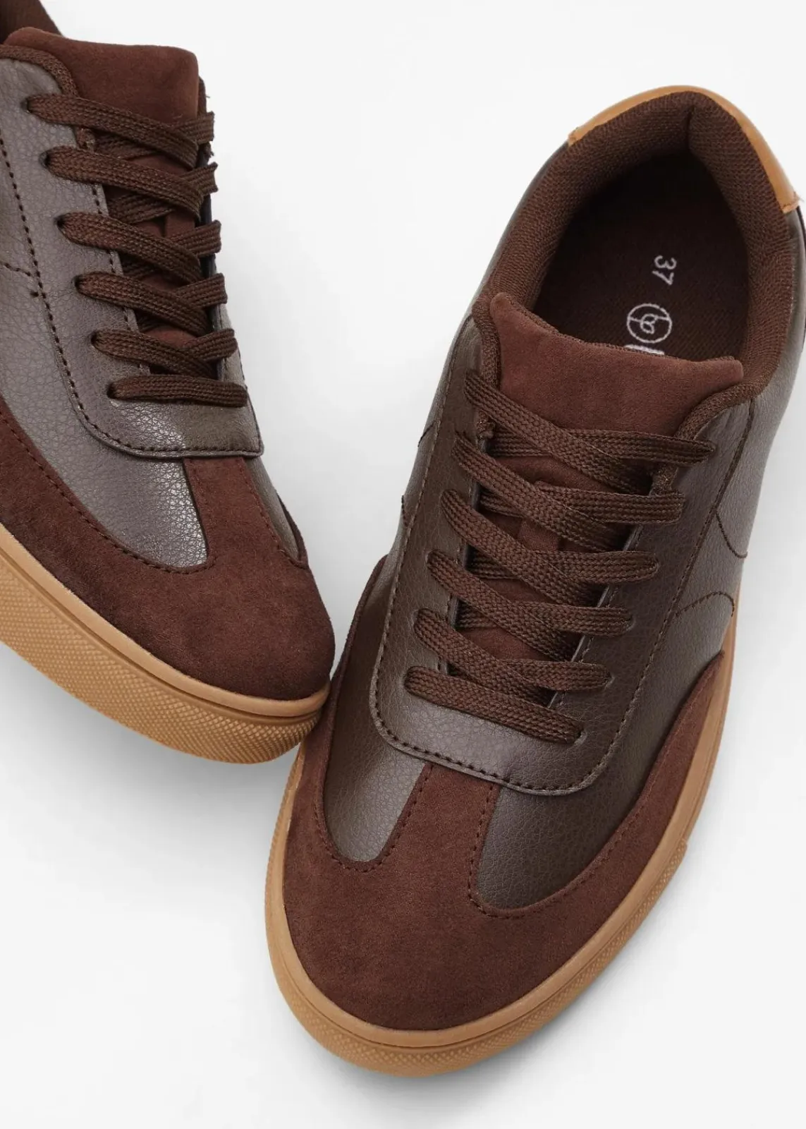 bonprix Sneaker|Sport- & Trekkingschuhe^Sneaker im Retrolook dunkelbraun