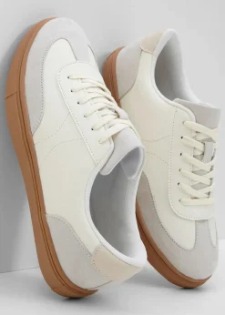 bonprix Sport- & Trekkingschuhe|Sneaker^Sneaker im Retrolook wollweiß