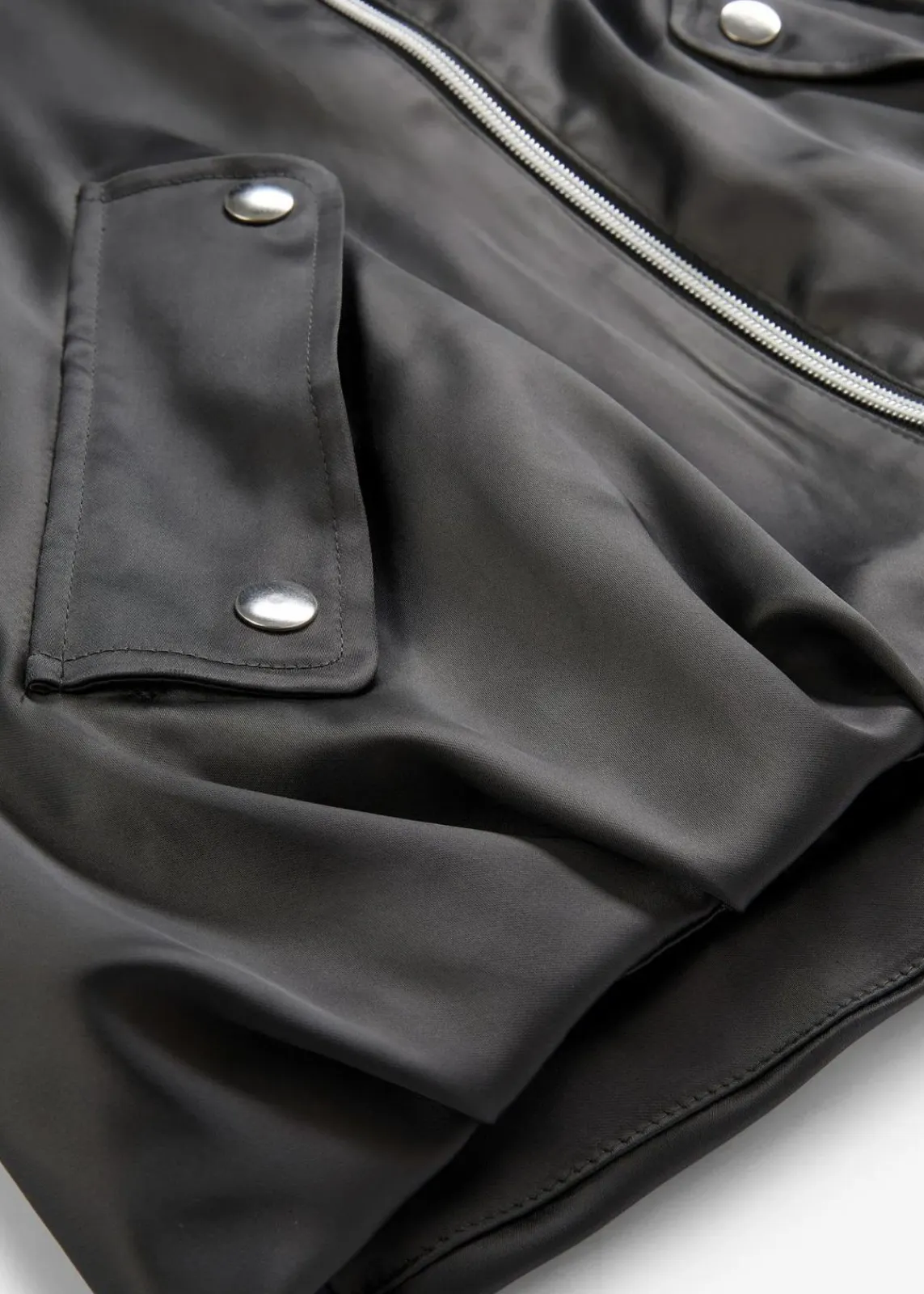 bonprix Jacken & Mäntel|Bekleidung·Hosen^Softblouson aus glänzendem Viskose-Mix anthrazit