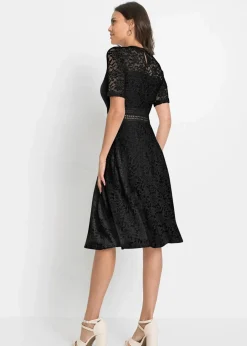 bonprix Festliche Mode|Kleider^Spitzenkleid mit Häkeleinsatz schwarz
