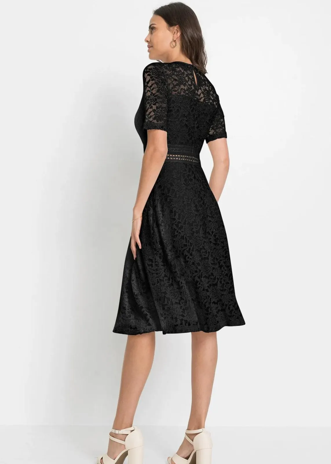 bonprix Festliche Mode|Kleider^Spitzenkleid mit Häkeleinsatz schwarz