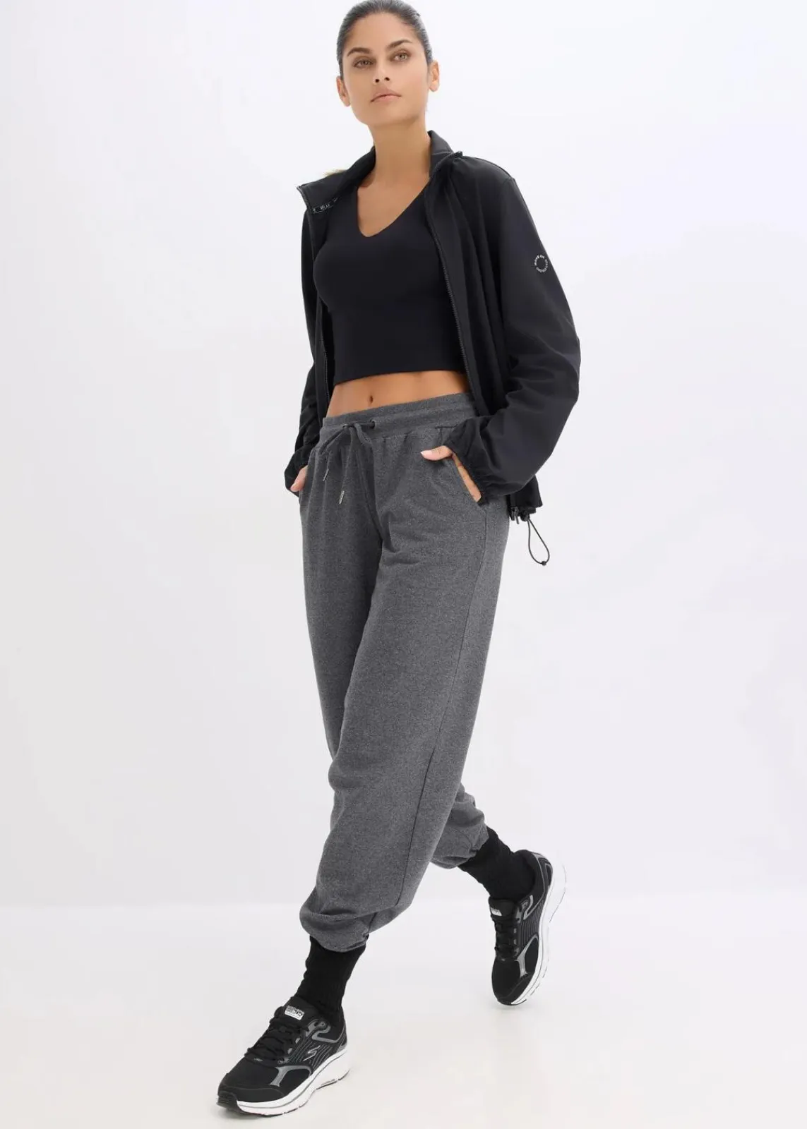 bonprix Wäsche·Bhs|Bhs^Sport-BH Top mit mittlerem Halt und baumwollartigem Griff schwarz
