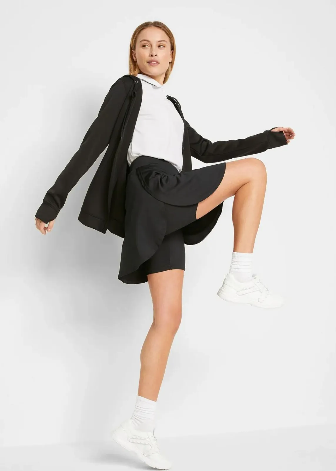 bonprix Bekleidung·Sportbekleidung|Bekleidung·Sweat^Sport-Rock mit integrierter Radlerhose, schnelltrocknend schwarz