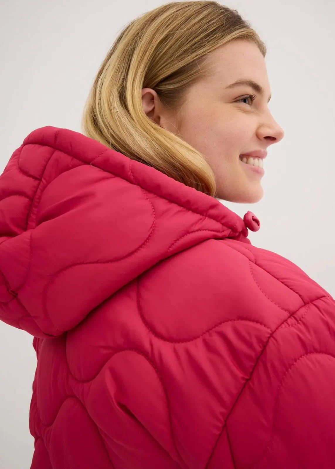 bonprix Jacken & Mäntel|Nachhaltigere Materialien^Steppjacke beerenpink