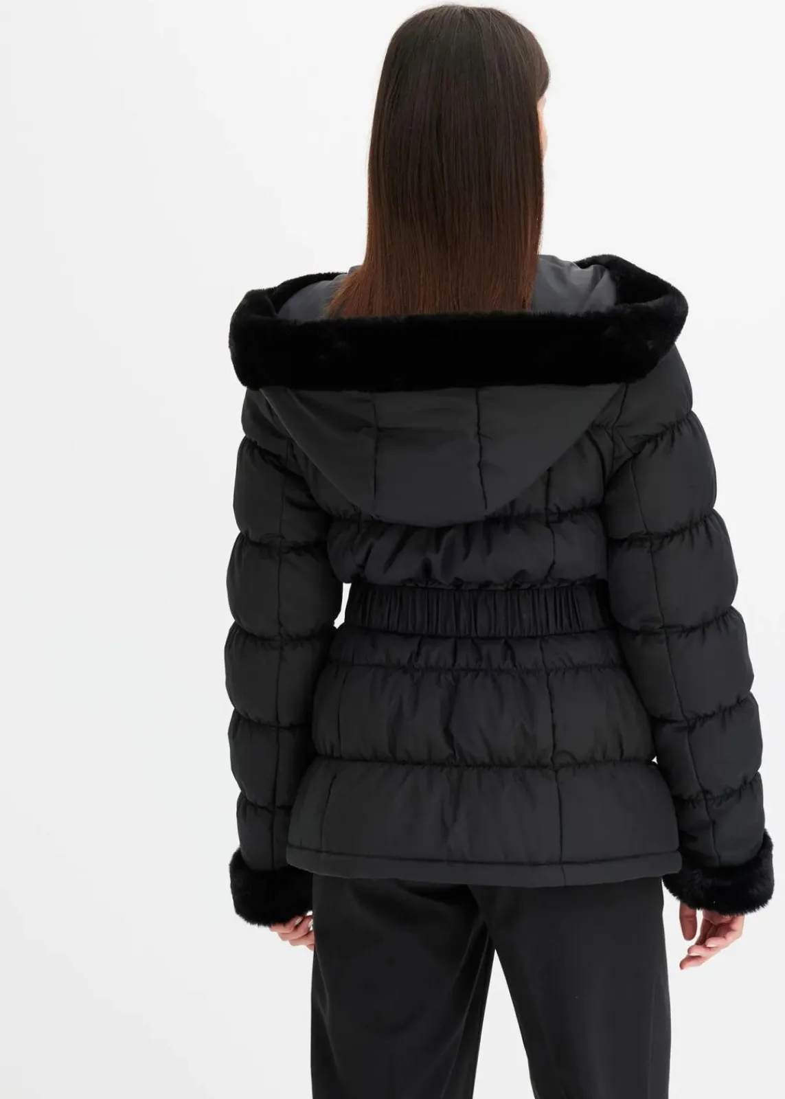 bonprix Bekleidung·Hosen|Jacken & Mäntel^Steppjacke mit Fellimitat schwarz