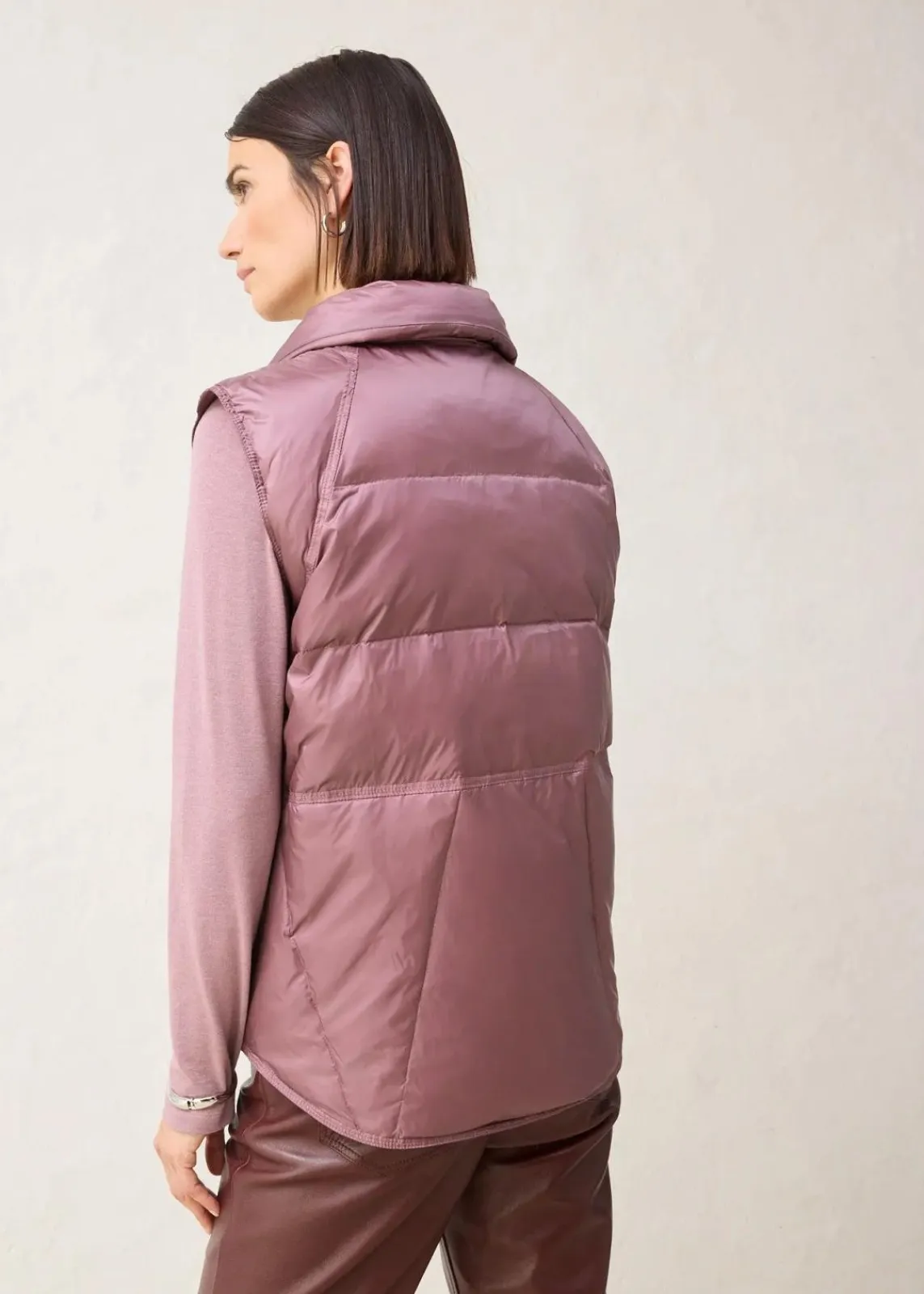 bonprix Bekleidung·Hosen|Jacken & Mäntel^Steppweste mit recycelter Daunen matt violett