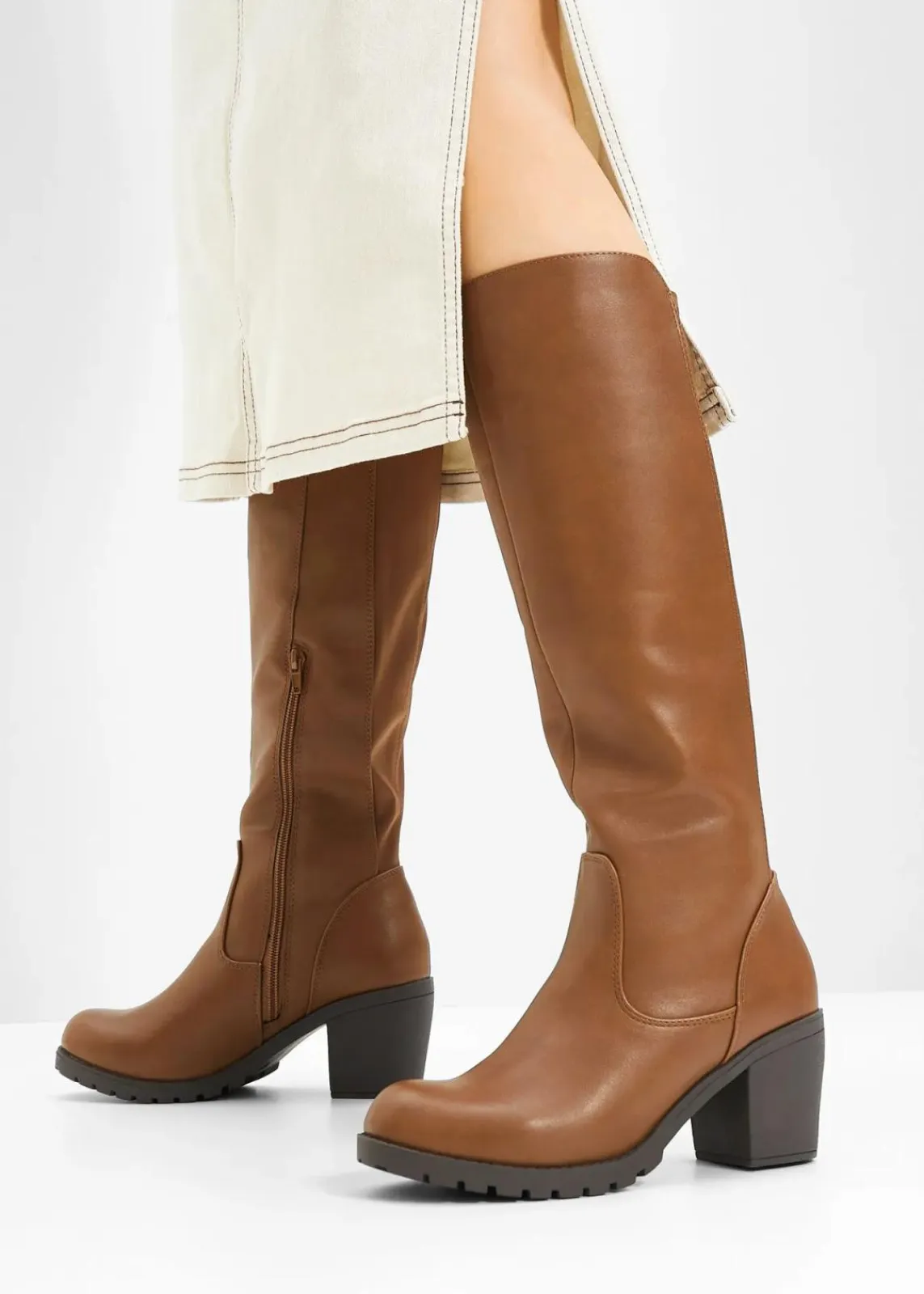 bonprix Schuhe & Accessoires In Spezialgrößen·Elastischer Schaft|Stiefel^Stiefel cognac