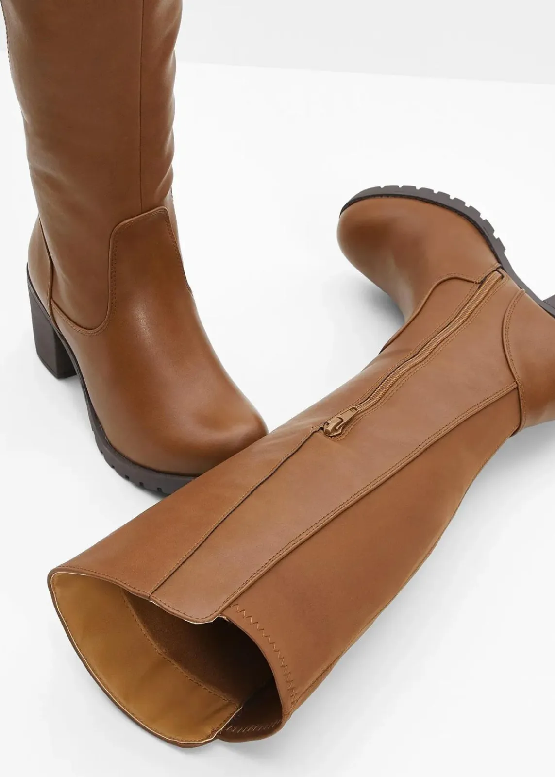 bonprix Schuhe & Accessoires In Spezialgrößen·Elastischer Schaft|Stiefel^Stiefel cognac