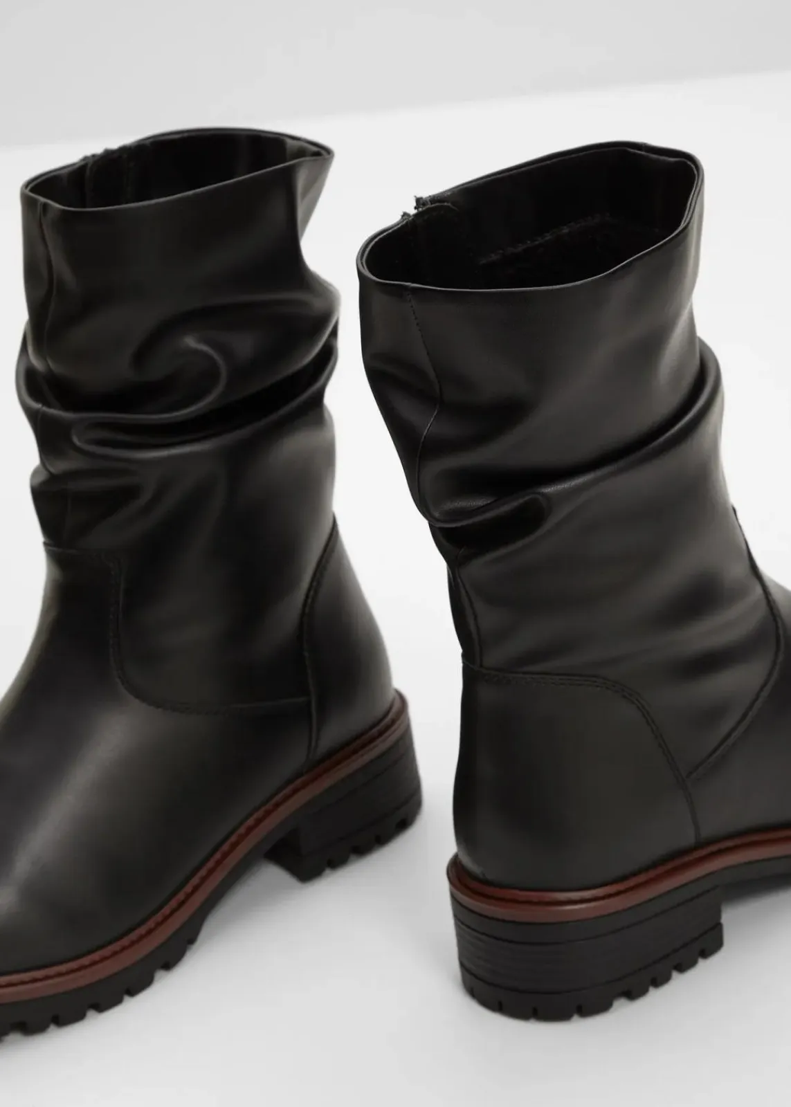 bonprix Gefütterte Winterschuhe|Stiefel^Stiefel schwarz