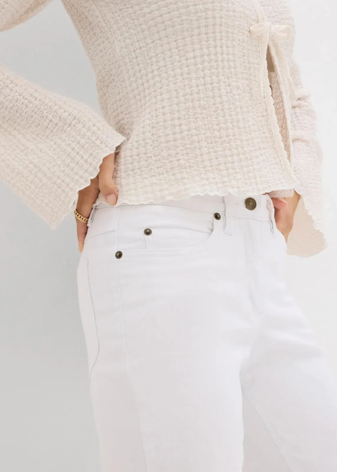 bonprix Kurzgrößen|Bekleidung·Shirts & Tops^Straight Jeans Mid Waist, Stretch weiß