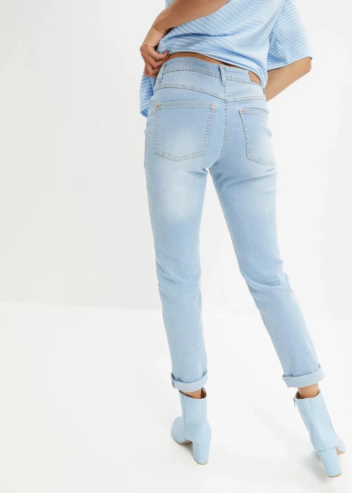 bonprix Jeans|Kurzgrößen^Straight Jeans Mid Waist, Stretch eisblau denim used