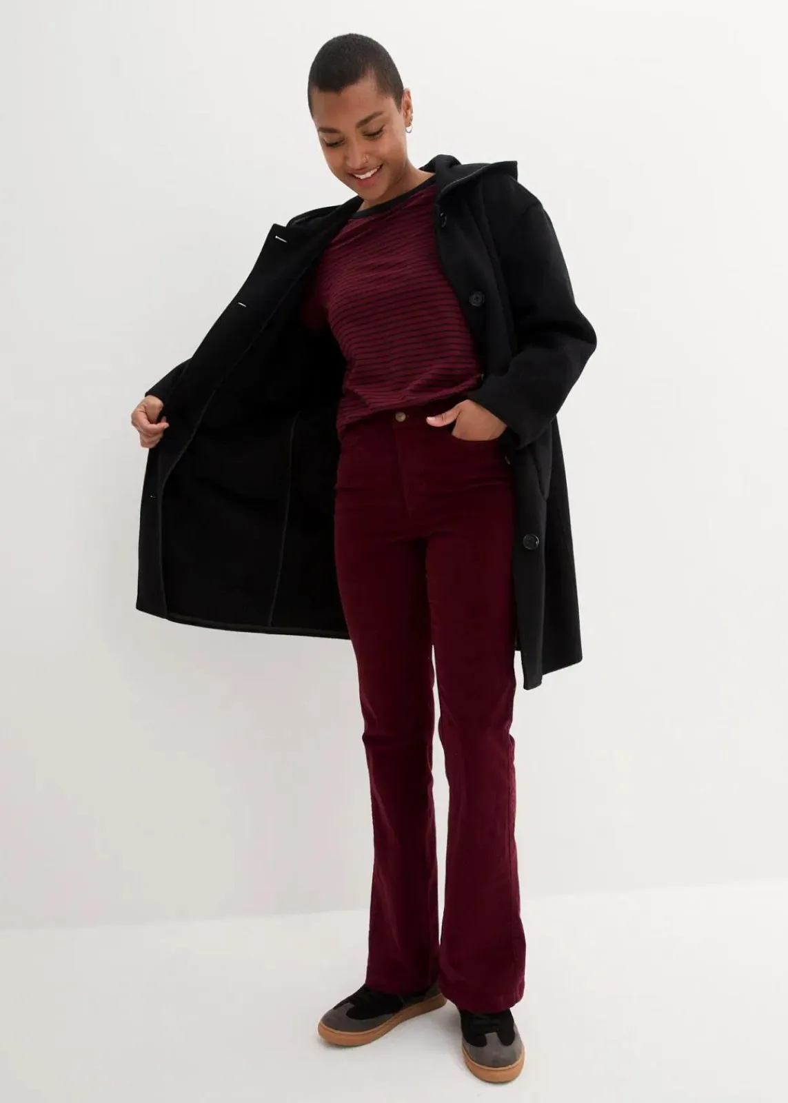 bonprix Hosen|Bekleidung·Kleider^Stretch-Cord-Schlaghose mit High-Waist-Bequembund dunkelbeere