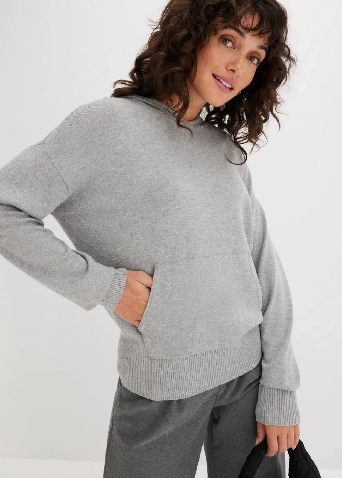 bonprix Bekleidung·Umstandsmode|Strickmode^Strick-Hoodie mit Kängurutasche aus Viskose-Mix hellgrau meliert