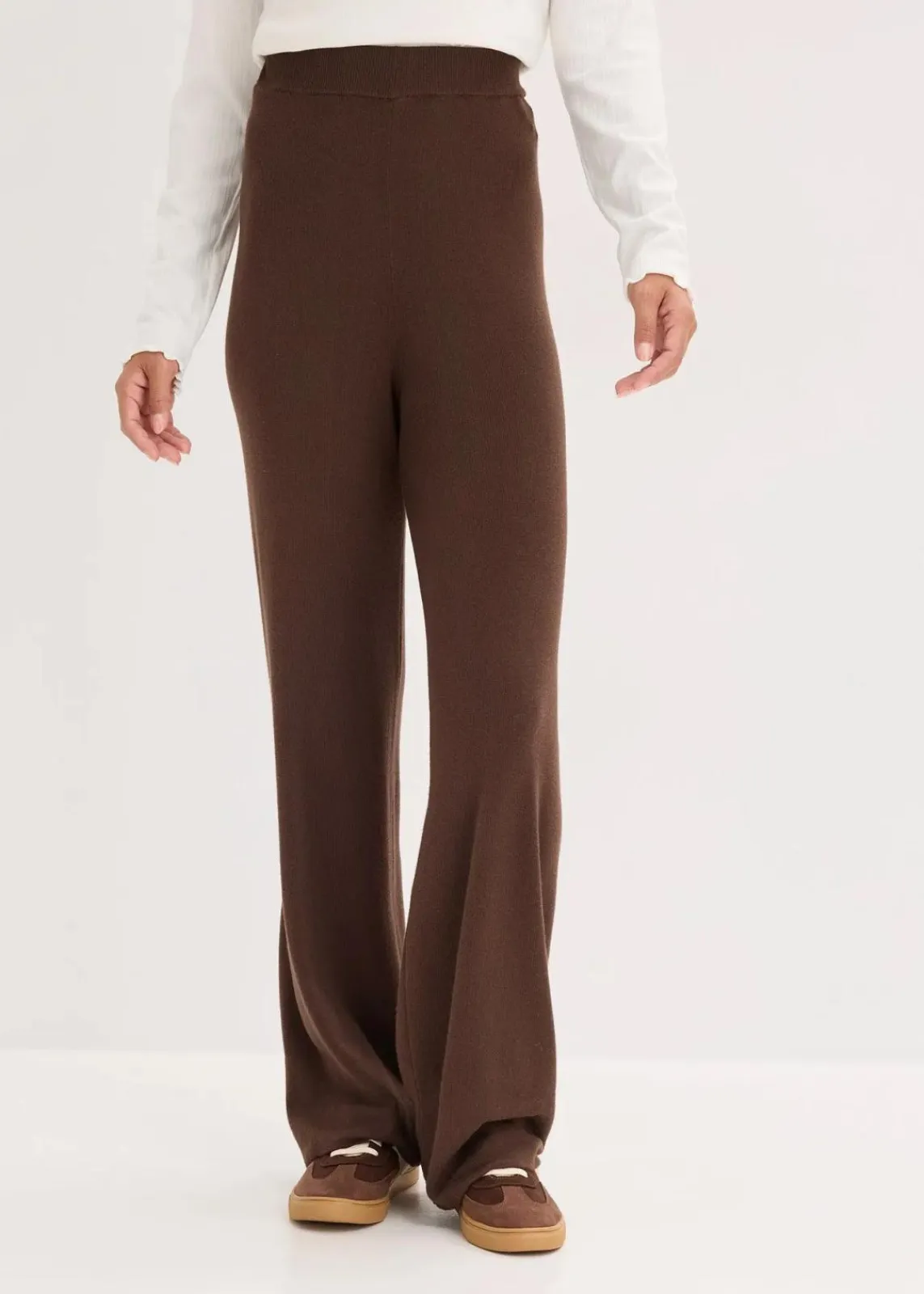 bonprix Bekleidung·Kleider|Hosen^Strickhose aus softem Viskose-Mix braun