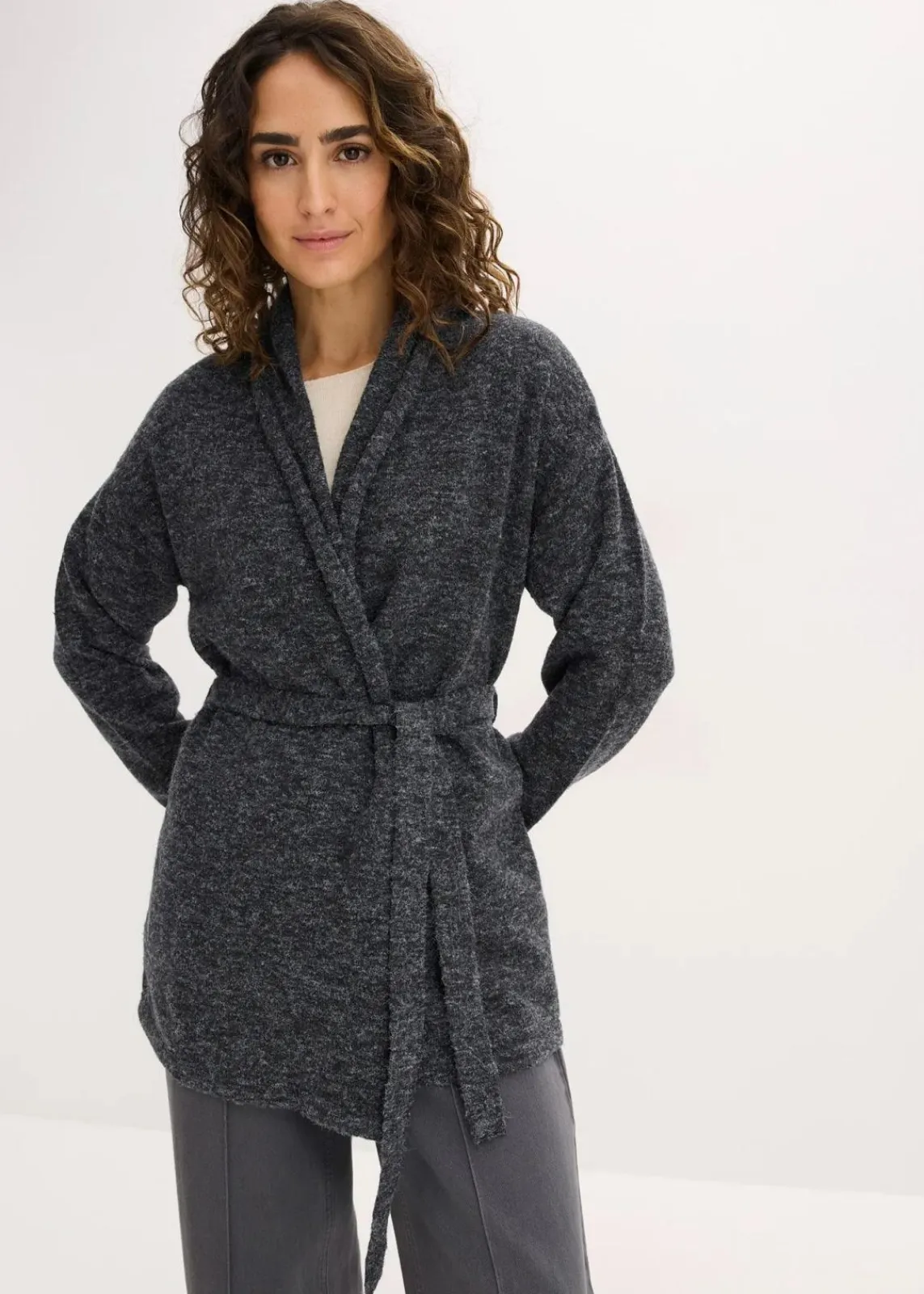 bonprix Pullover & Strickjacken|Strickmode^Strickjacke aus flauschigem Hairy Knit anthrazit meliert