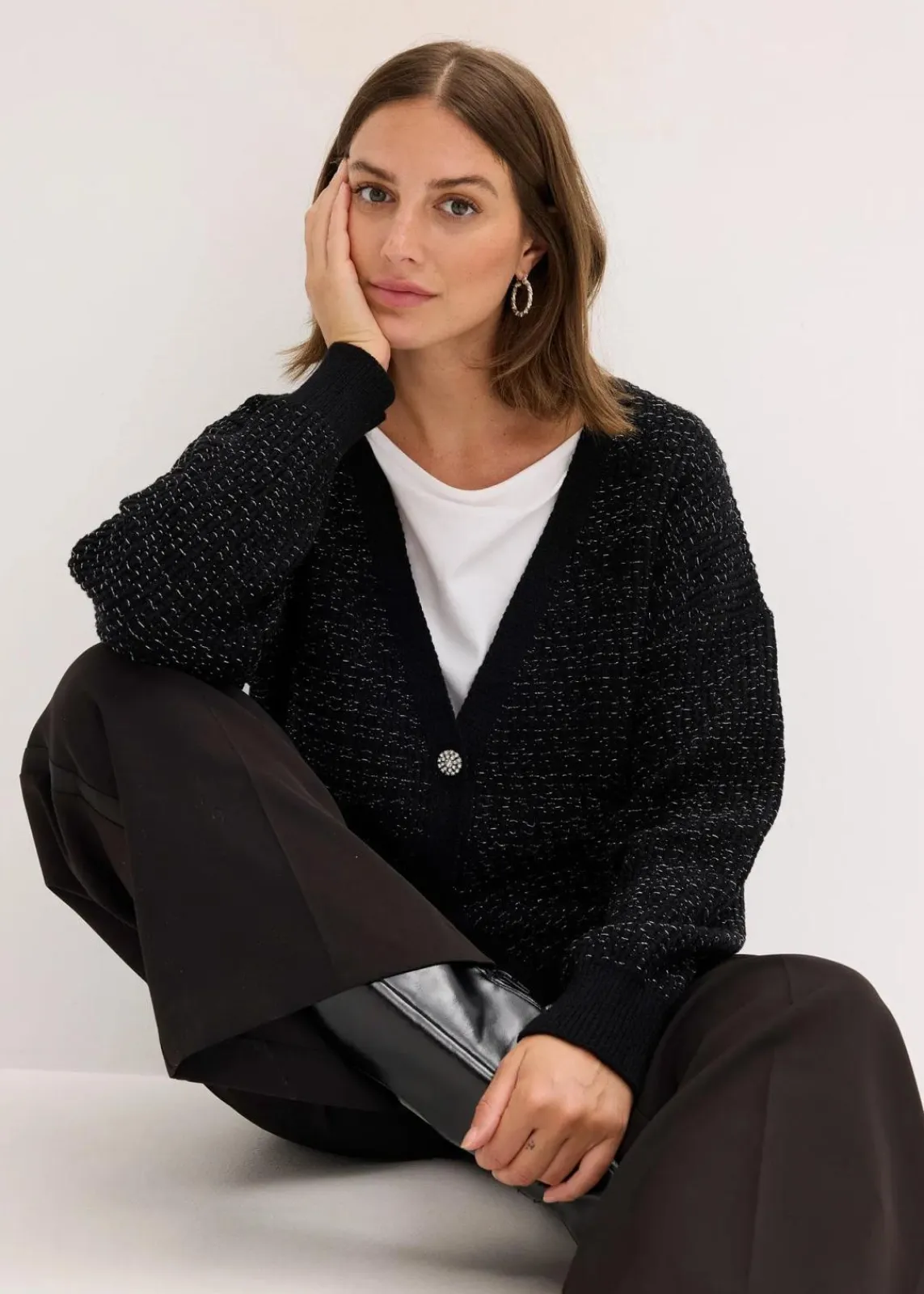 bonprix Bekleidung·Umstandsmode|Bekleidung·Jeans^Strickjacke aus fließendem Viskose-Mix schwarz/silber meliert