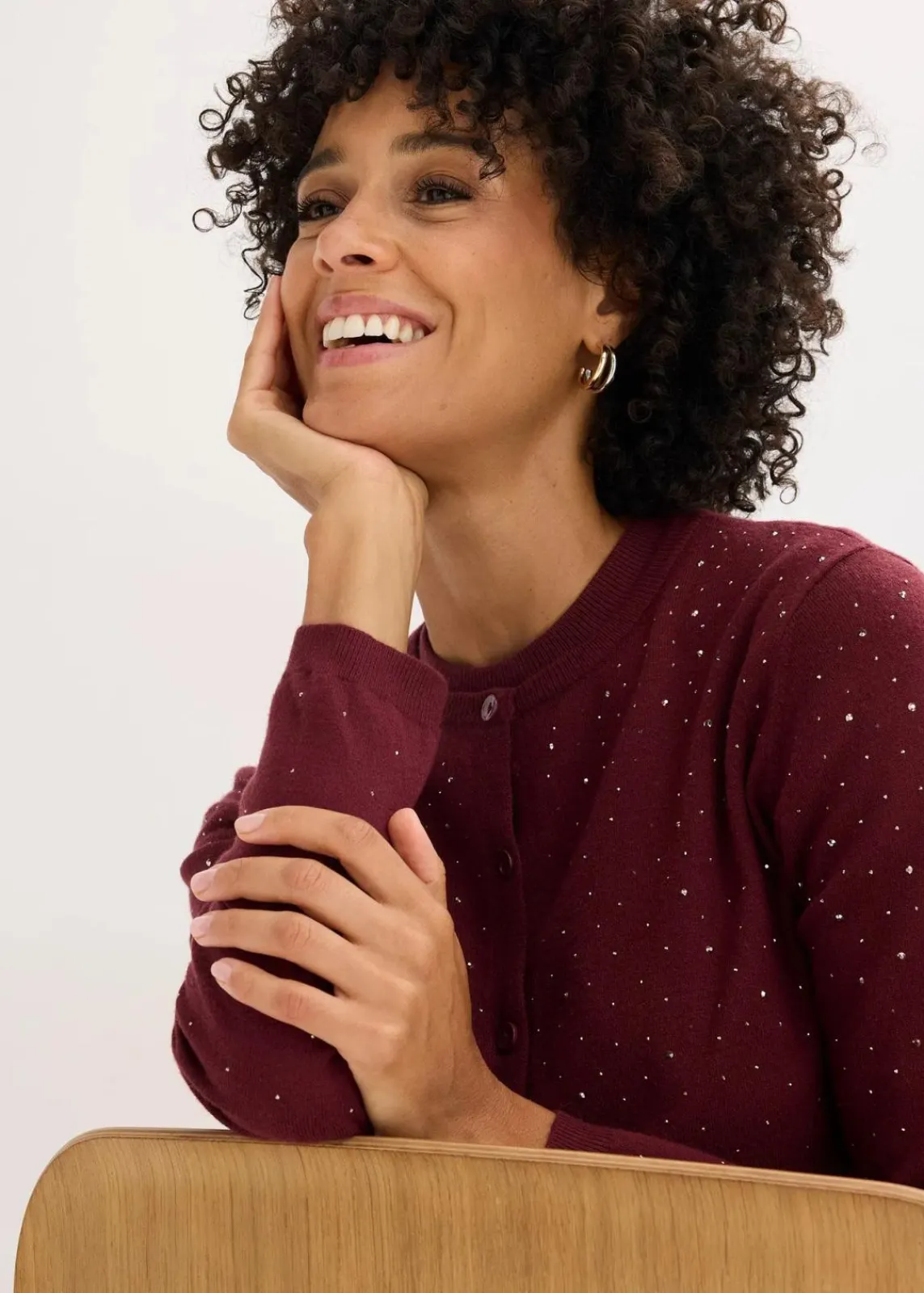 bonprix Bekleidung·Umstandsmode|Strickmode^Strickjacke mit Glitzersteinchen ahornrot
