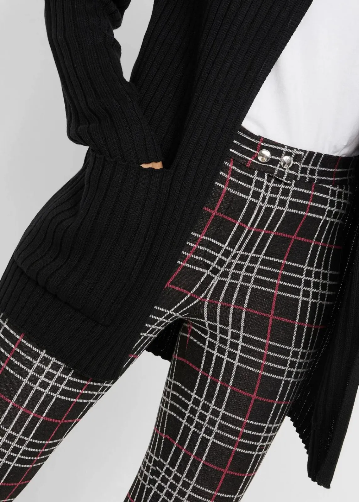 bonprix Bekleidung·Umstandsmode|Pullover & Strickjacken^Strickjacke mit Kapuze schwarz uni
