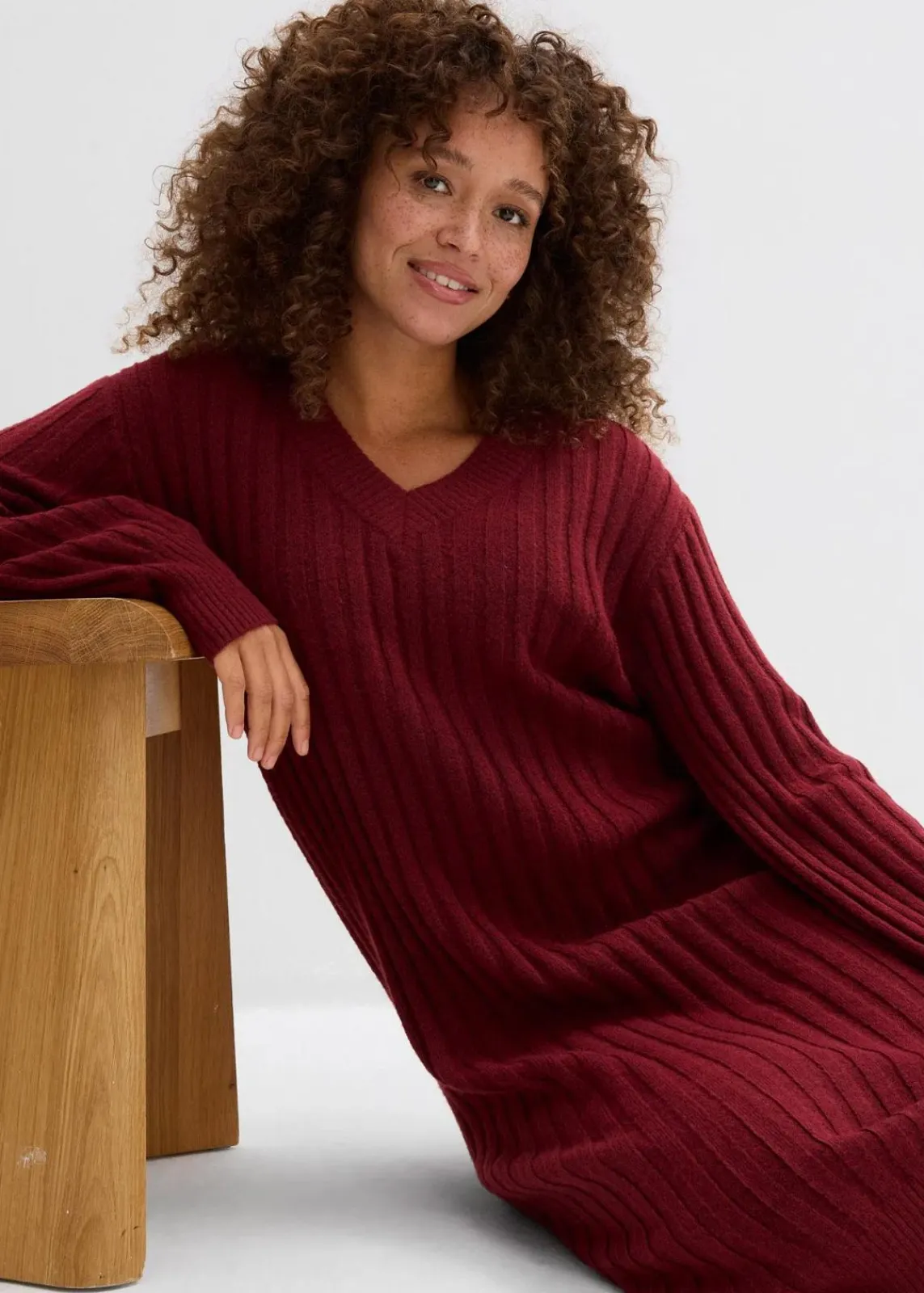 bonprix Kleider|Strickmode^Strickkleid rubinrot