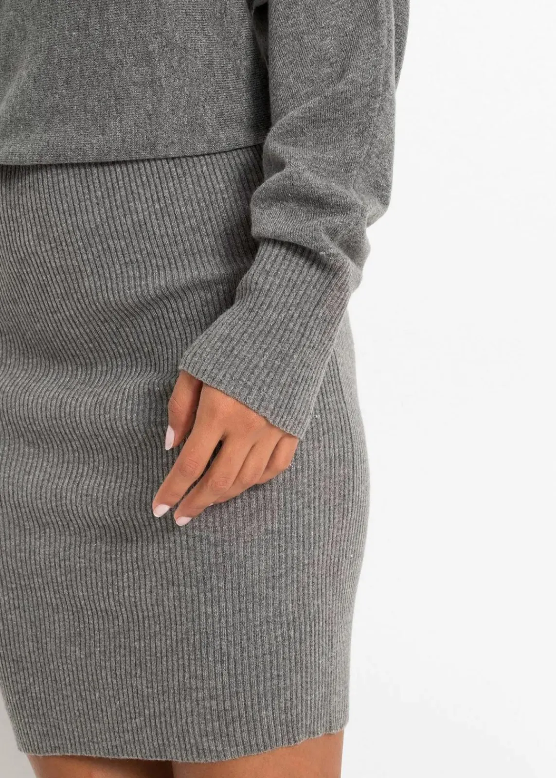 bonprix Bekleidung·Pullover & Strickjacken|Kleider^Strickkleid aus Viskose-Mix grau meliert