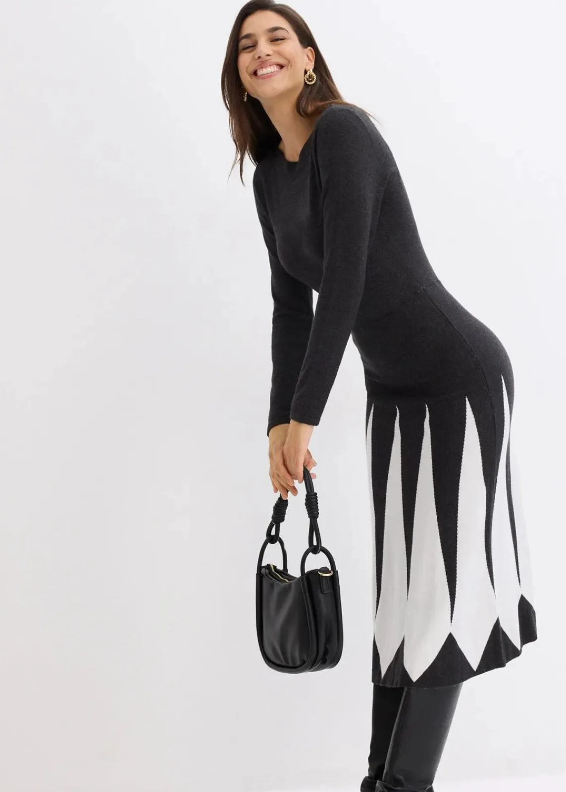 bonprix Bekleidung·Pullover & Strickjacken|Kleider^Strickkleid im Rautendesign anthrazit/wollweiß graphisch