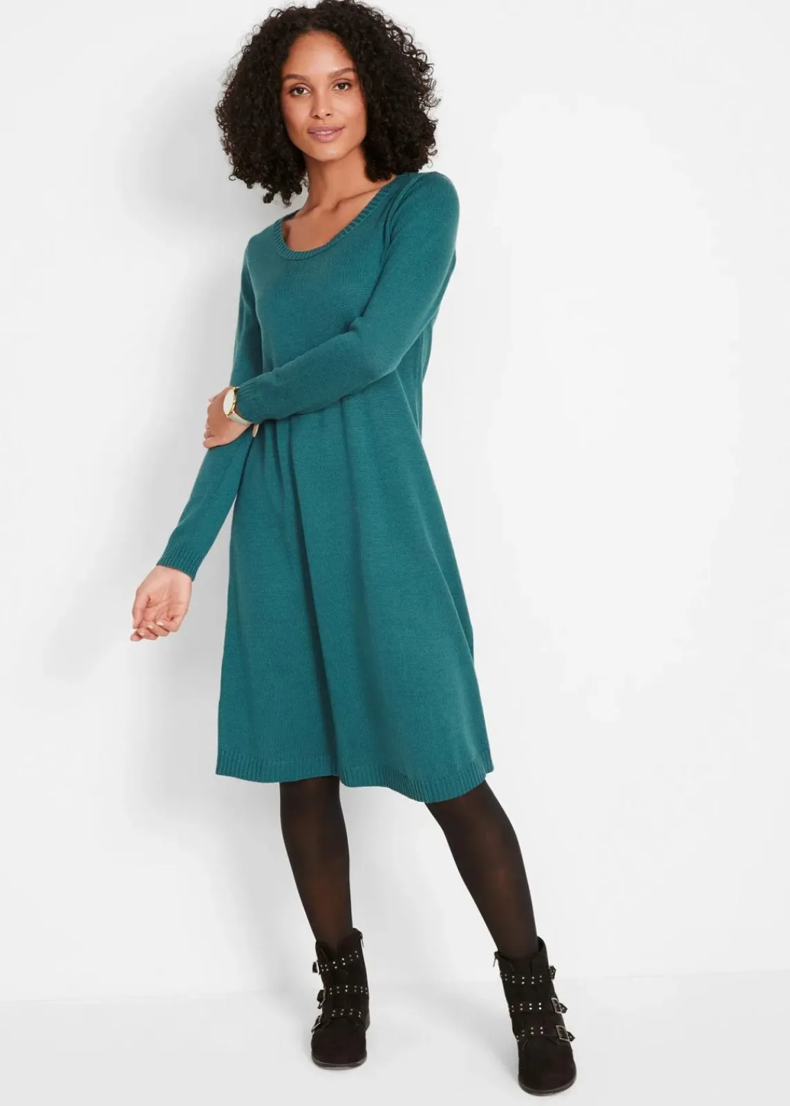 bonprix Kleider|Basics^Strickkleid in ausgestellter Form pfeffergrün