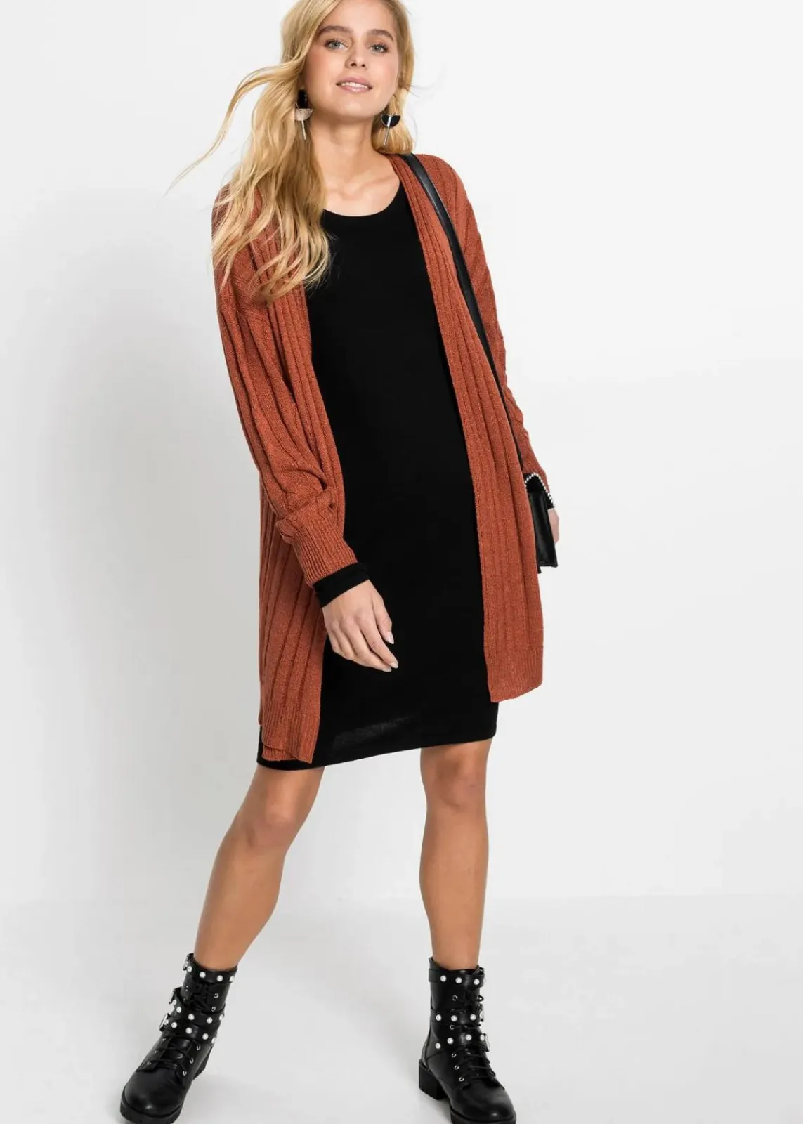 bonprix Basics|Bekleidung·Pullover & Strickjacken^Strickkleid mit legerem Schnitt schwarz