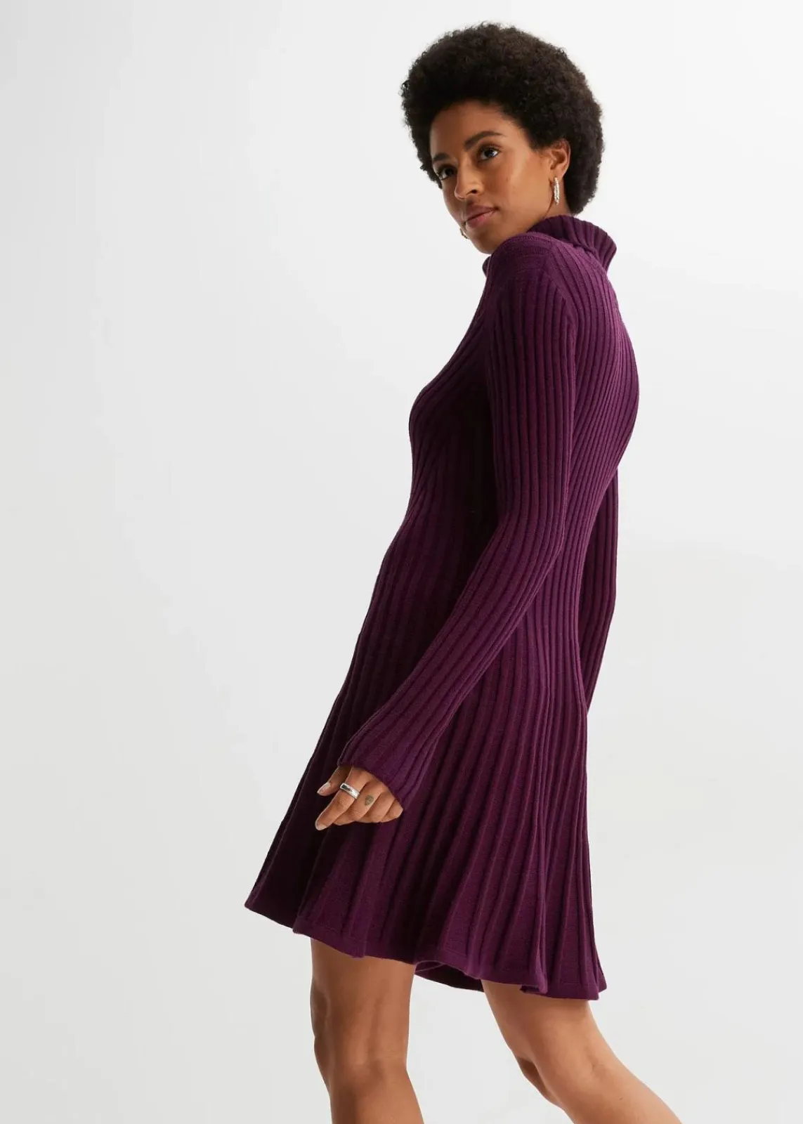 bonprix Bekleidung·Umstandsmode|Strickmode^Strickkleid mit Rollkragen holunderbeere