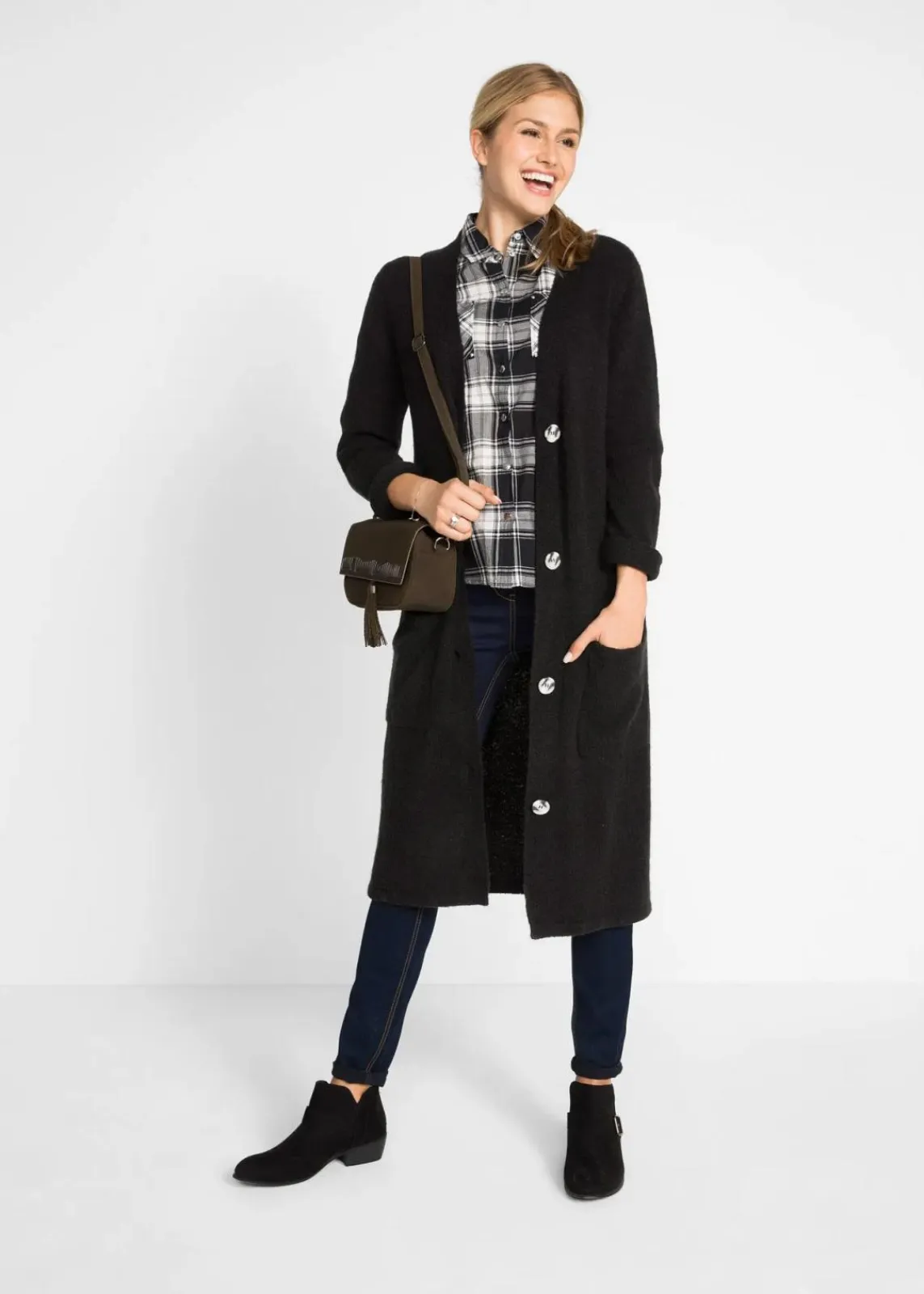 bonprix Bekleidung·Umstandsmode|Bekleidung·Jeans^Strickmantel mit aufgesetzten Taschen schwarz