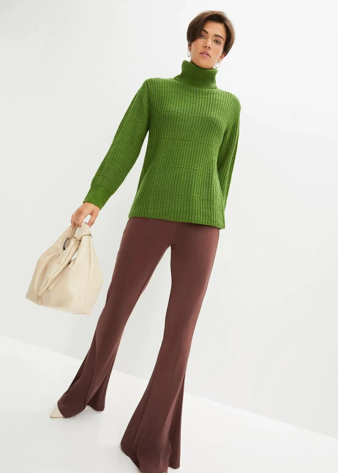 bonprix Bekleidung·Umstandsmode|Strickmode^Strickpullover mit Rollkragen forstgrün
