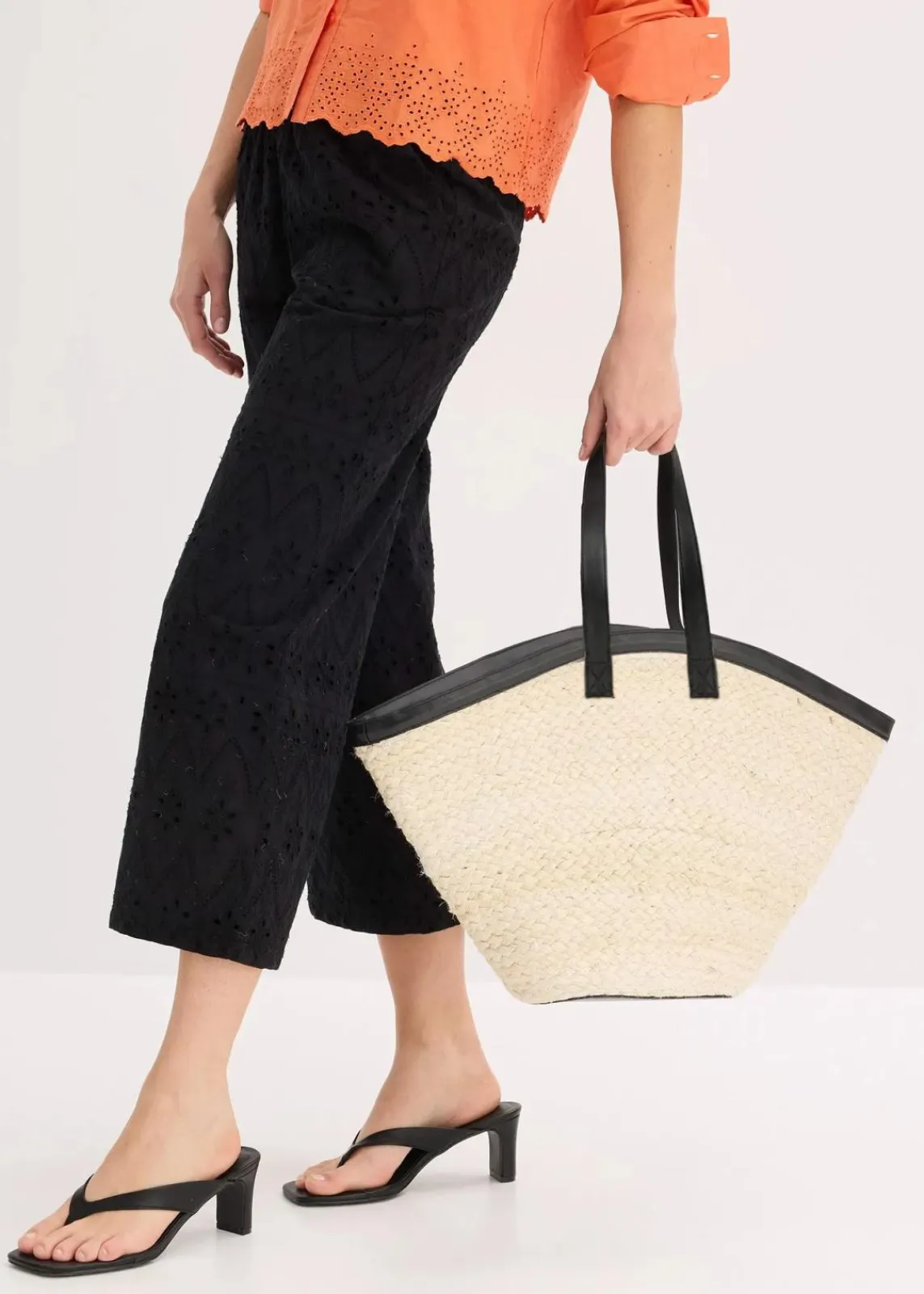 bonprix Taschen^Strohshopper natur/schwarz