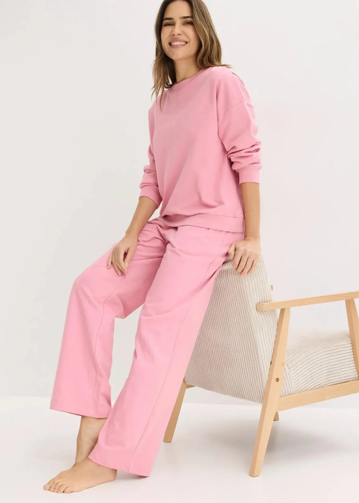 bonprix Wäsche·Homewear|Wäsche·Nachtwäsche^Sweat Hausanzug mit Biesen rauchorchidee
