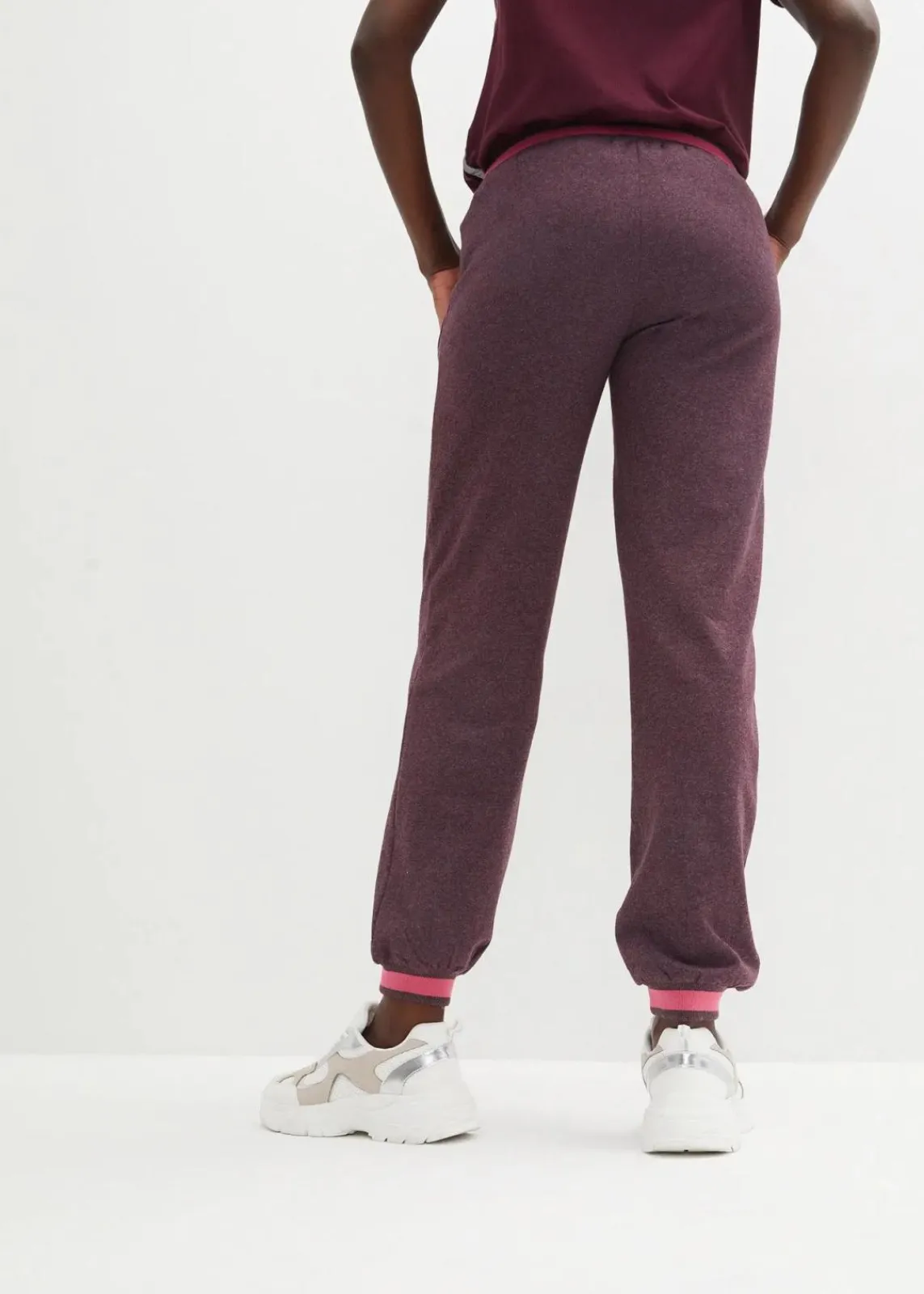 bonprix Hosen|Sweat^Sweathose aus Baumwoll-Mix, 2er Pack schwarz+holunderbeere meliert