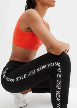 bonprix Bekleidung·Blusen & Tuniken|Bekleidung·Kleider^Sweathose mit Bündchen und Statement-Druck schwarz bedruckt