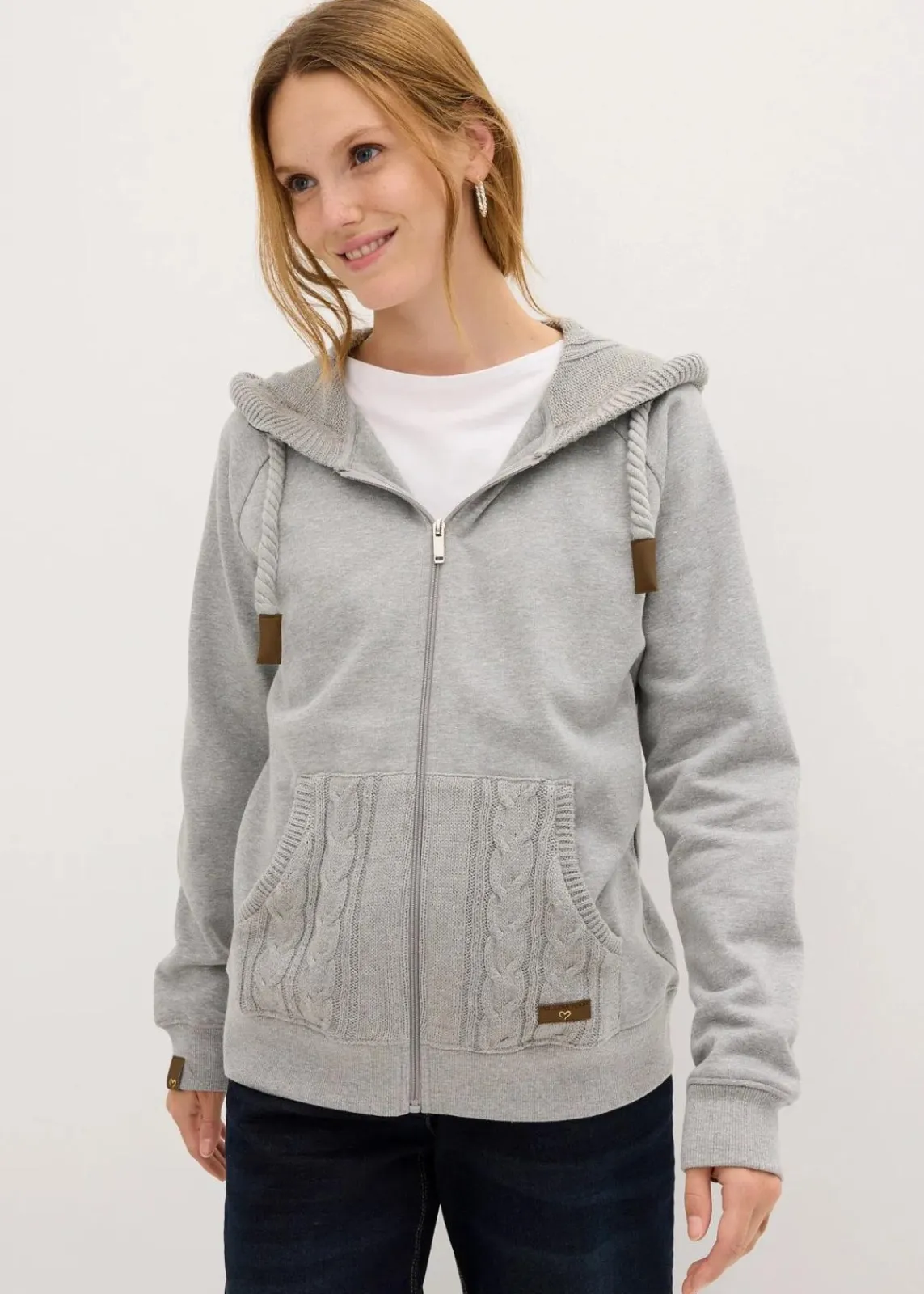 bonprix Bekleidung·Blusen & Tuniken|Nachhaltigere Materialien^Sweatjacke mit Strickkapuze und Tasche hellgrau meliert