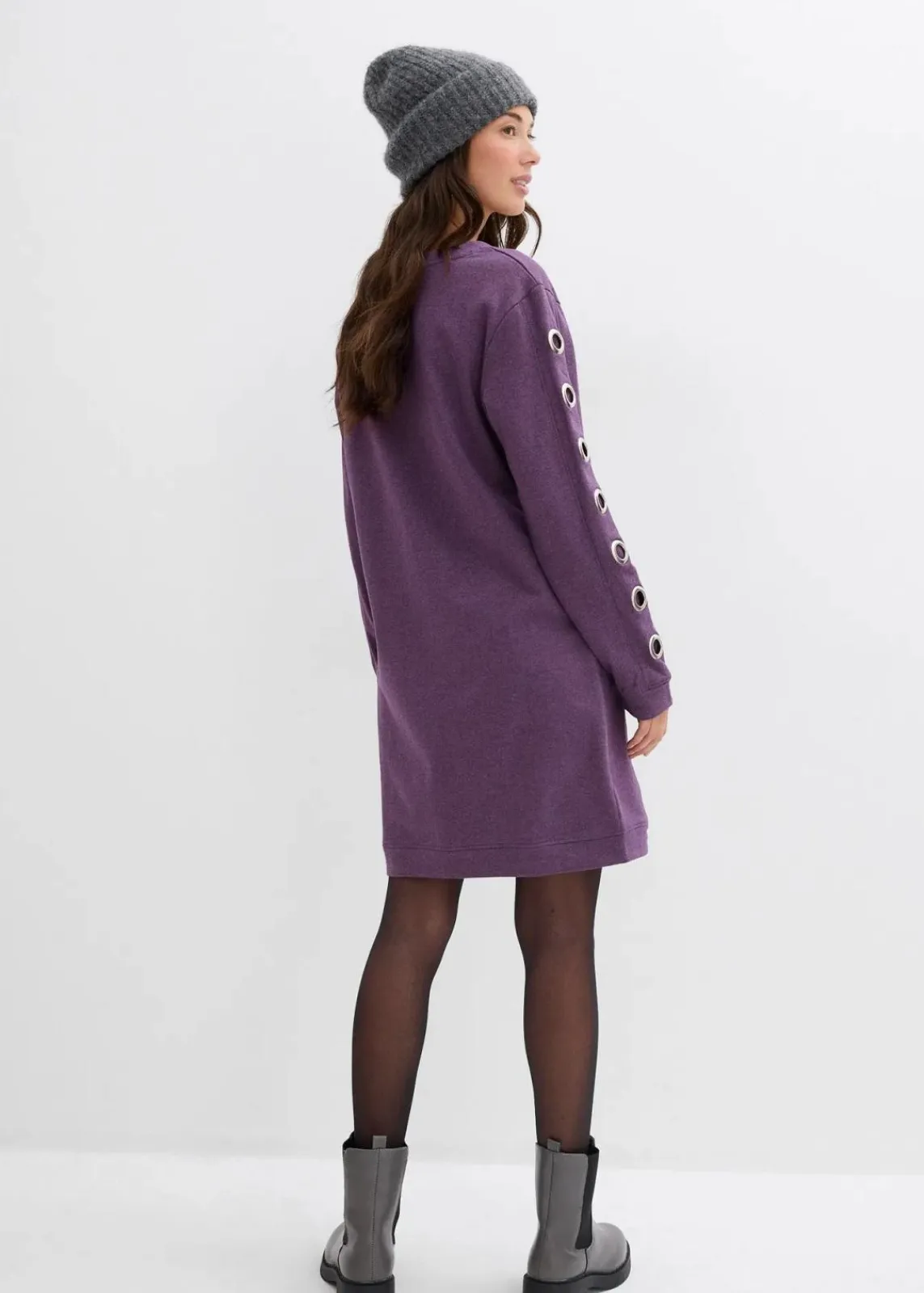 bonprix Bekleidung·Blusen & Tuniken|Bekleidung·Pullover & Strickjacken^Sweatkleid mit Ösen weinbeere
