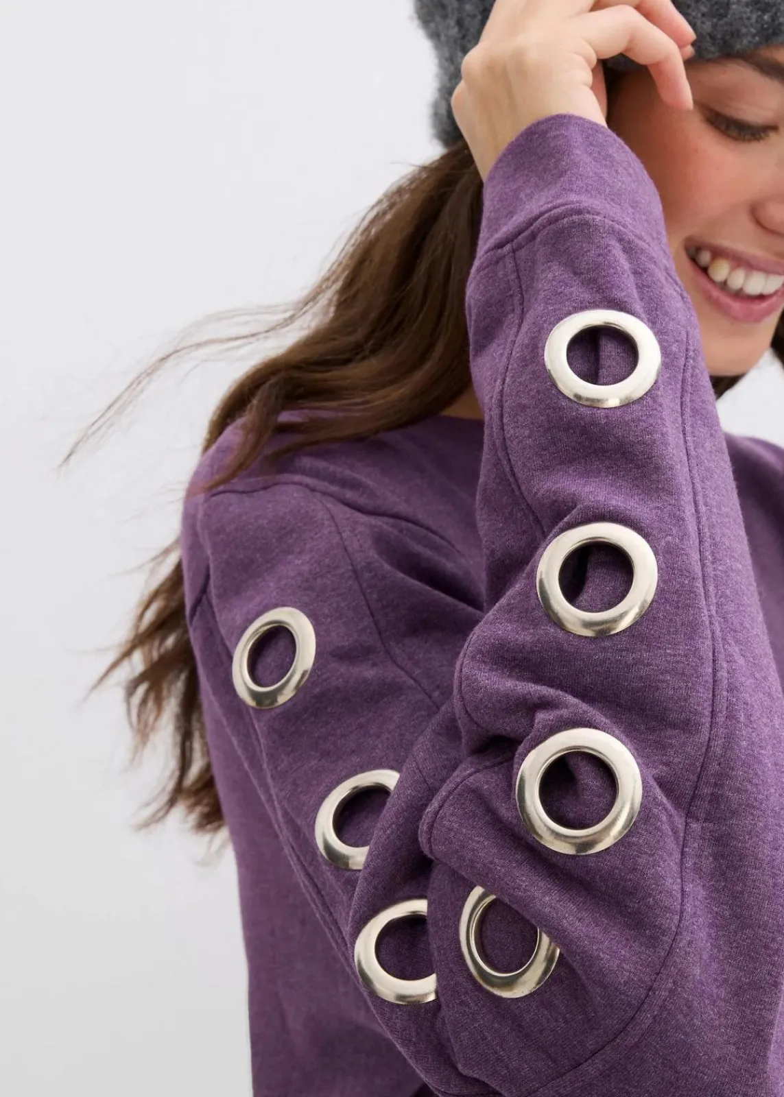 bonprix Bekleidung·Blusen & Tuniken|Bekleidung·Pullover & Strickjacken^Sweatkleid mit Ösen weinbeere