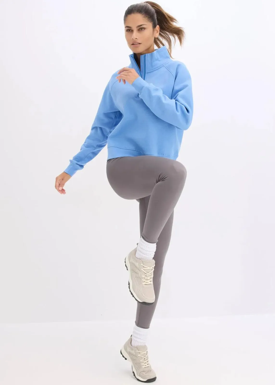 bonprix Bekleidung·Röcke|Bekleidung·Blusen & Tuniken^Sweatshirt aus reiner Bio-Baumwolle mittelblau