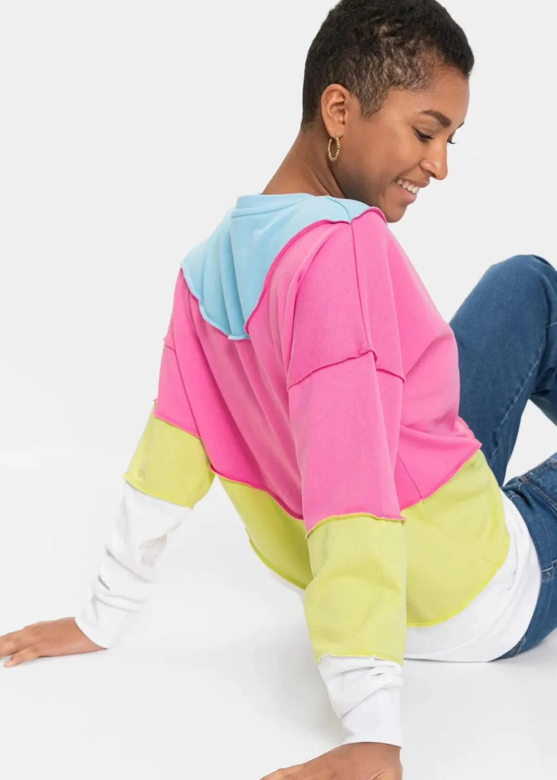 bonprix Bekleidung·Blusen & Tuniken|Nachhaltigere Materialien^Sweatshirt aus weichem Baumwoll-Mix flamingopink/mintgrün gestreift