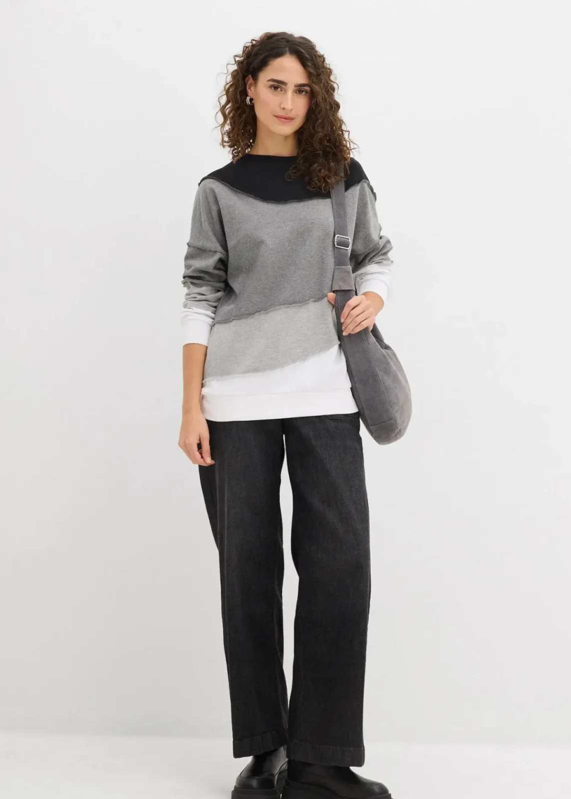 bonprix Sweat|Nachhaltigere Materialien^Sweatshirt aus weichem Baumwoll-Mix grau meliert/schwarz/weiß
