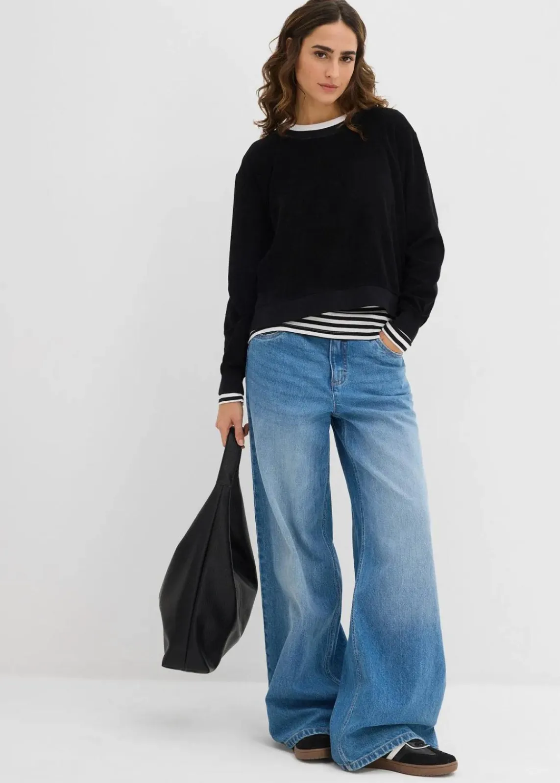 bonprix Bekleidung·Röcke|Basics^Sweatshirt aus weichem Frottee schwarz