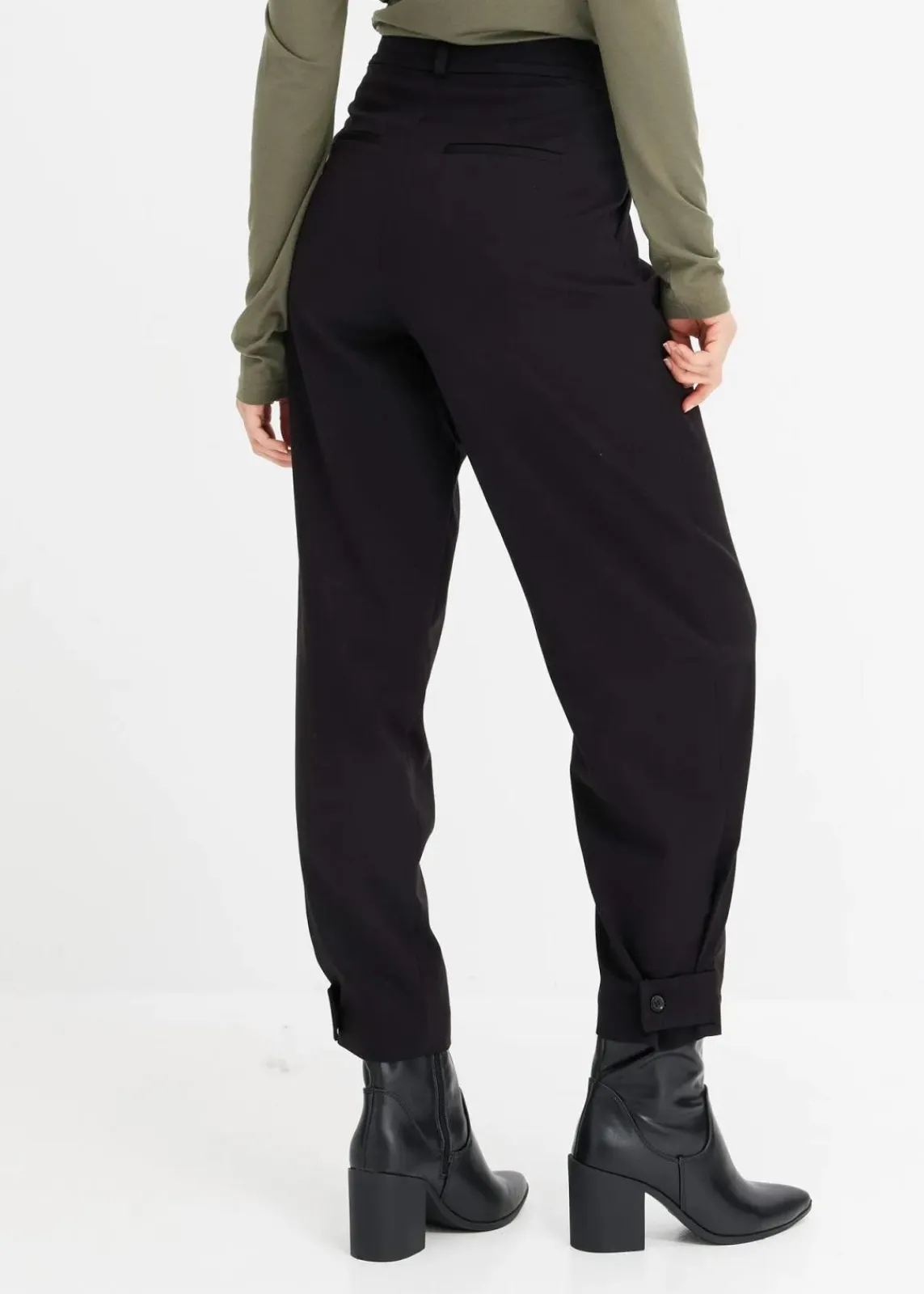 bonprix Nachhaltigere Materialien|Hosen^Tapered 7/8-Hose schwarz