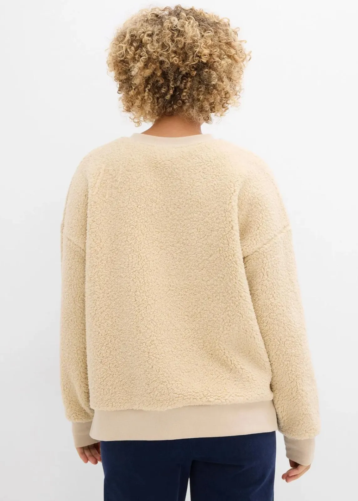 bonprix Bekleidung·Blusen & Tuniken|Nachhaltigere Materialien^Teddy-Fleecepullover hellsand
